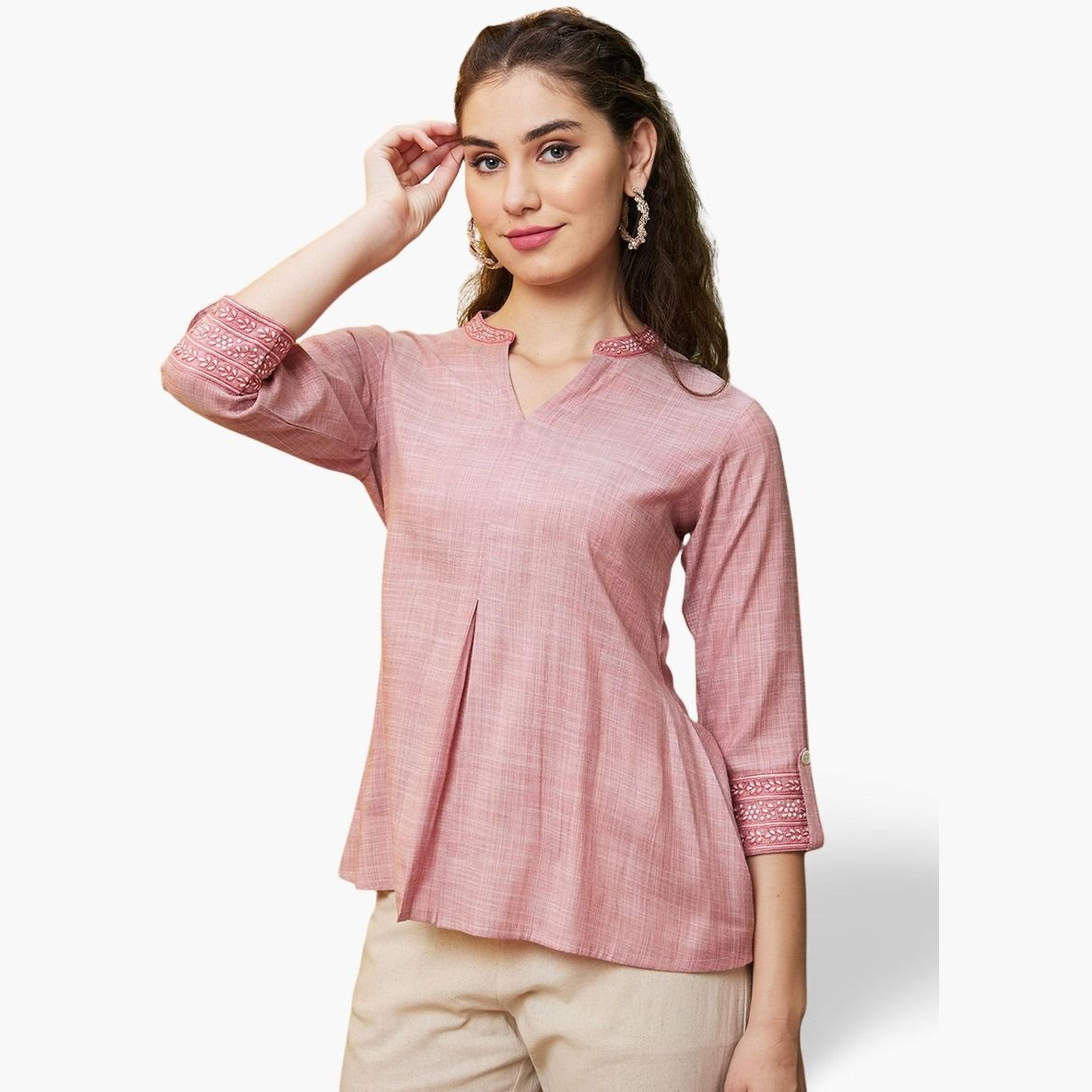 غلوبوص × ستايلي - تونيك مطرز بياقة ماندرين وحاشية واسعة-women-clothing-shirtsandblouses-blouses-image-1