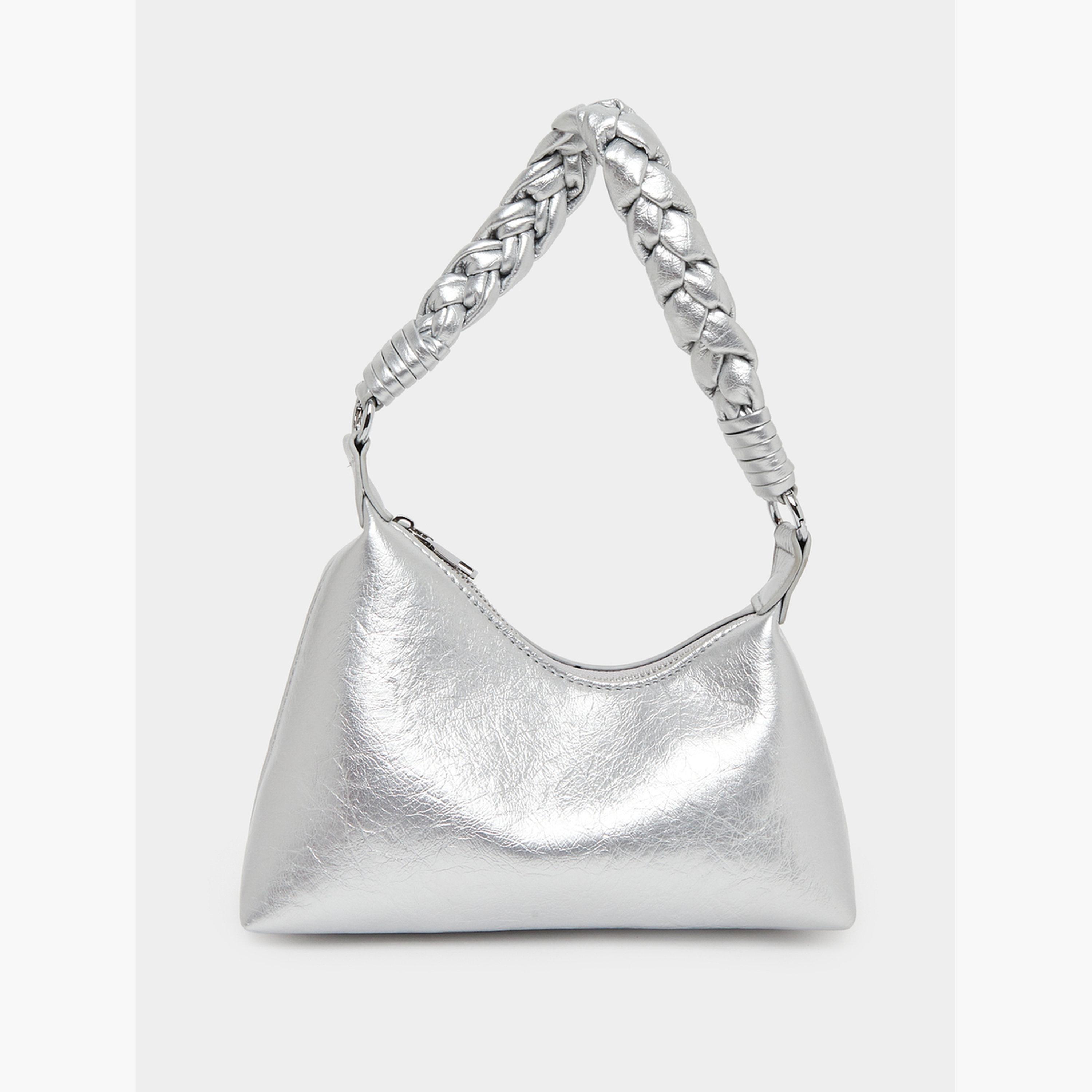 حقيبة كتف بسير مضفر-women-bagsandwallets-handbags-image-2