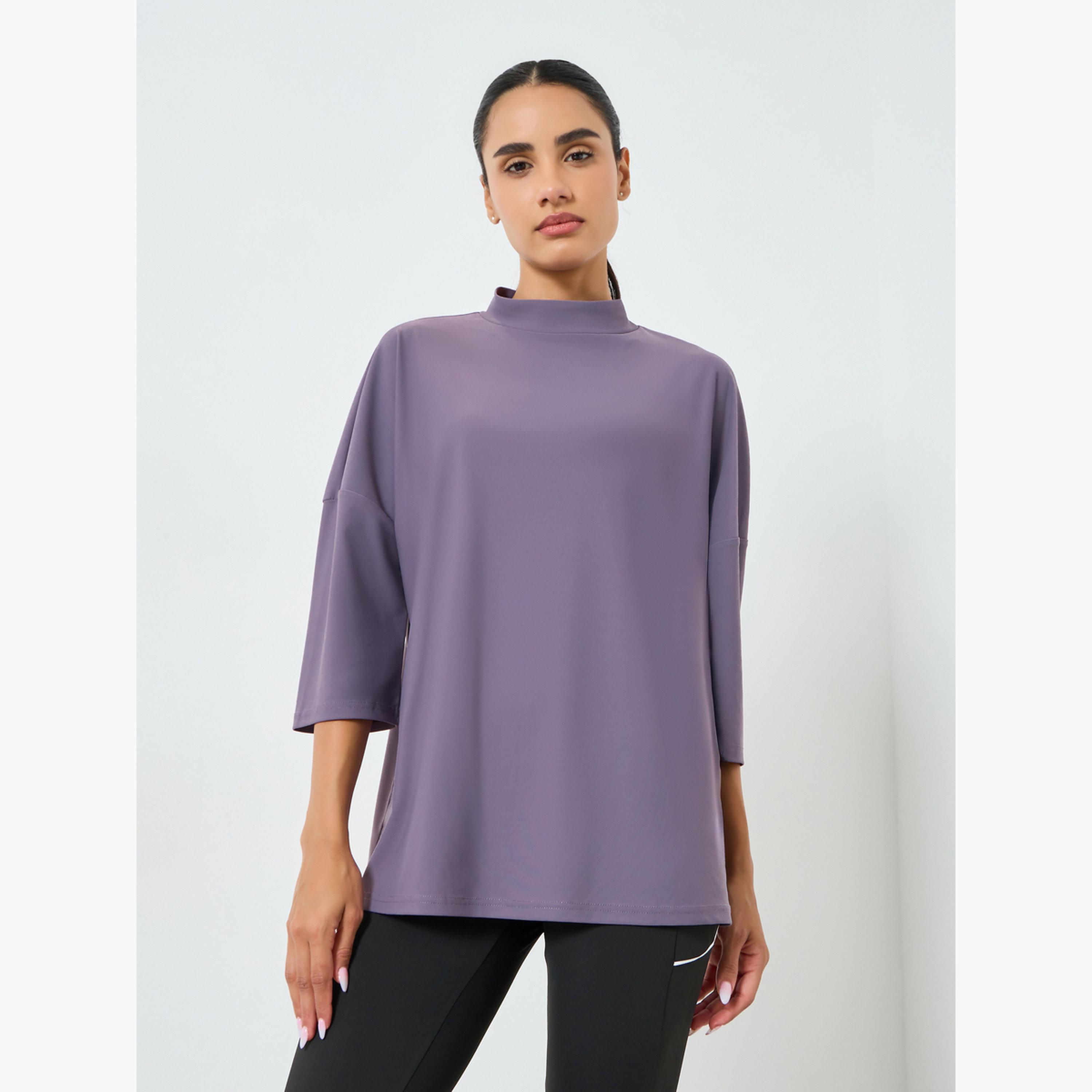 بلوزة بقصة واسعة وتفاصيل عاكسة-women-clothing-tshirts-image-1