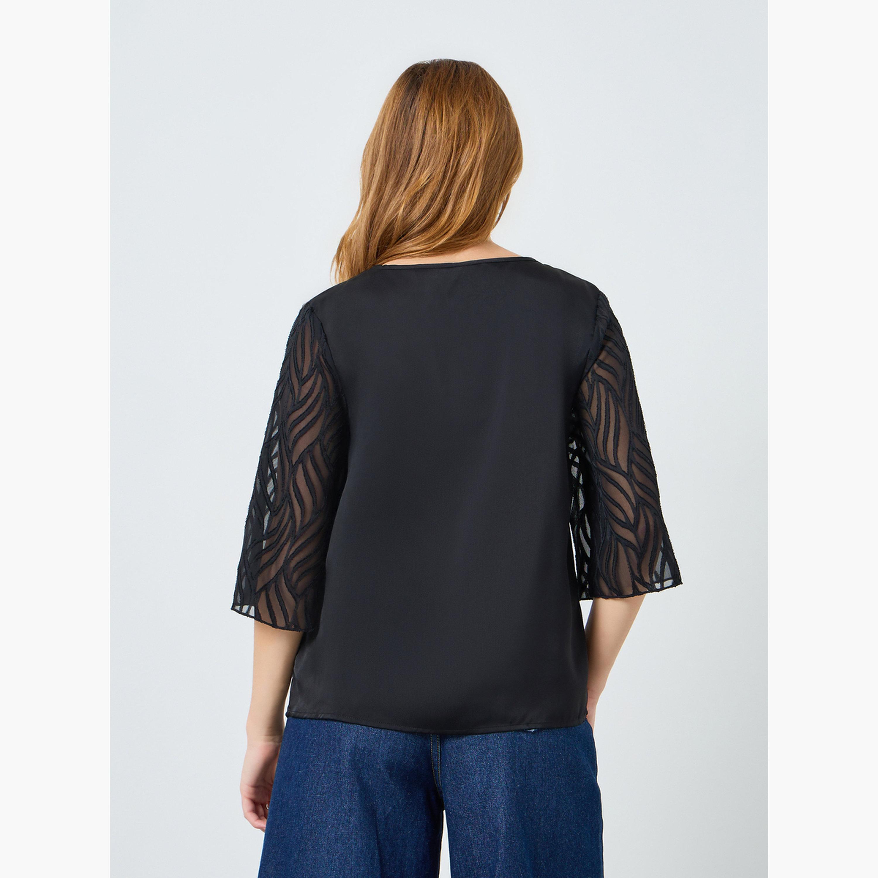 بلوزة بأكمام على شكل فراشة بتفاصيل بارزة الملمس-women-clothing-shirtsandblouses-blouses-image-5