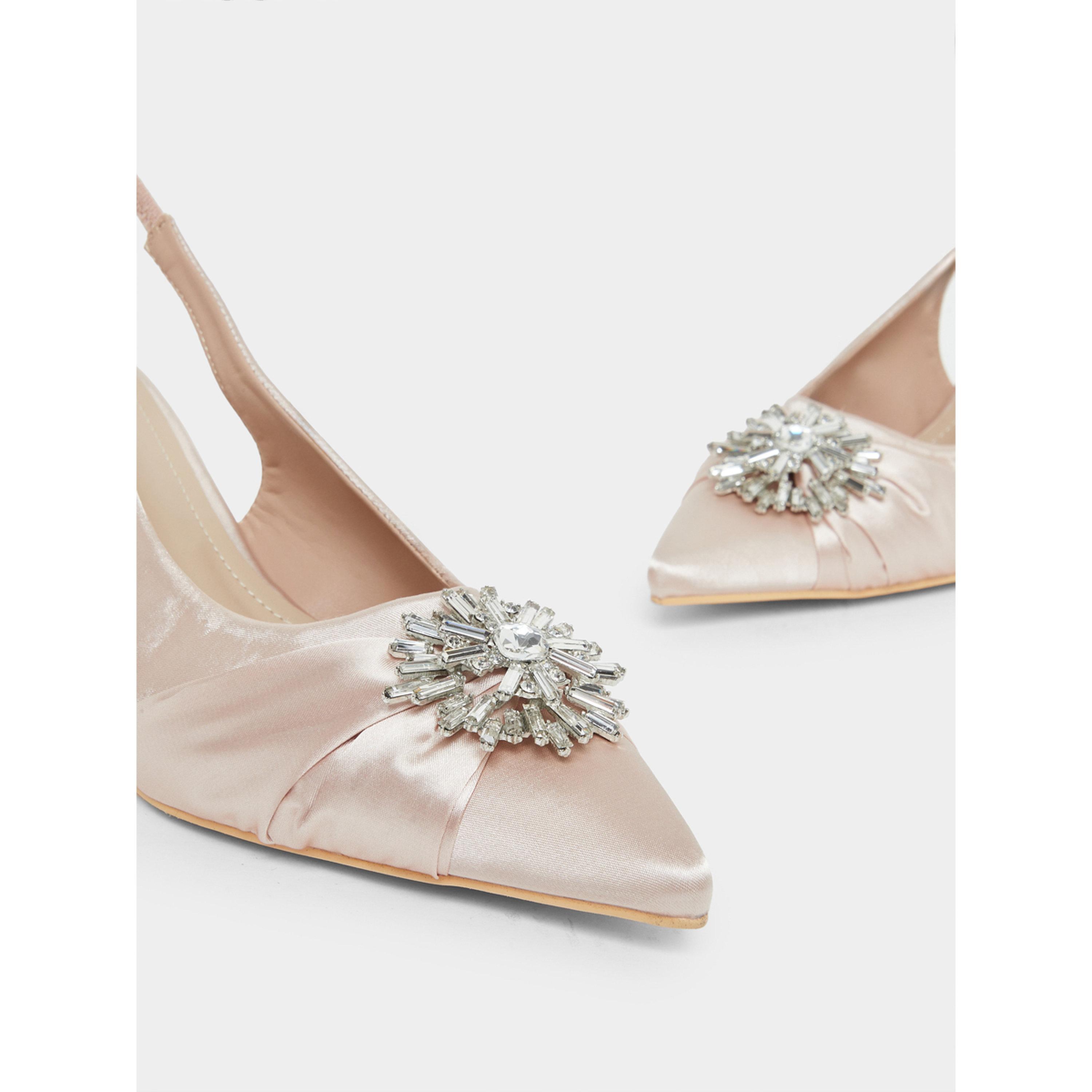 حذاء كعب منخفض بحزام خلفي ومزينة-women-shoes-heels-image-3