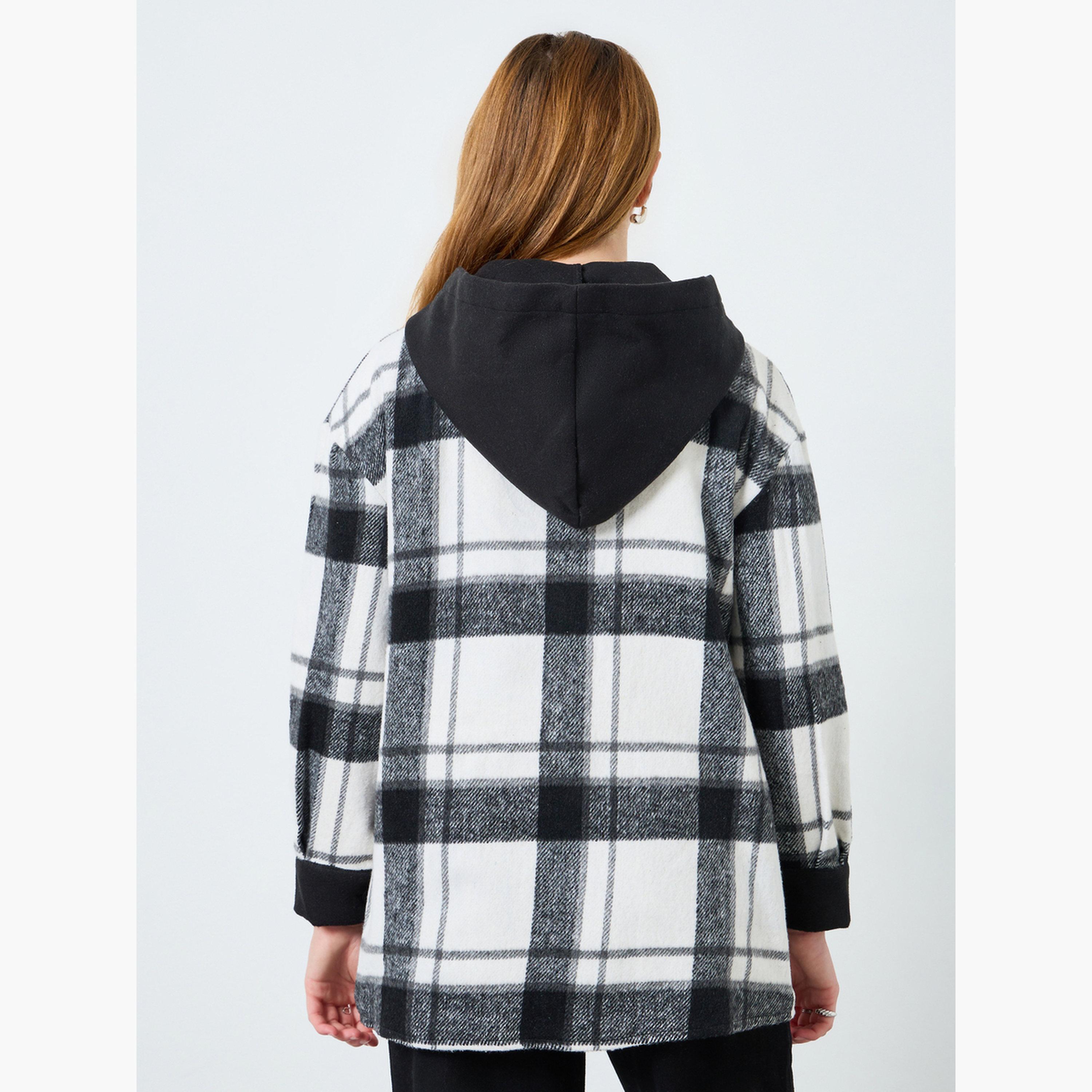 جاكيت بنقشة مربعات بتفاصيل جيب وأزرار أمامية-women-winterwear-coatsandjackets-jackets-image-5
