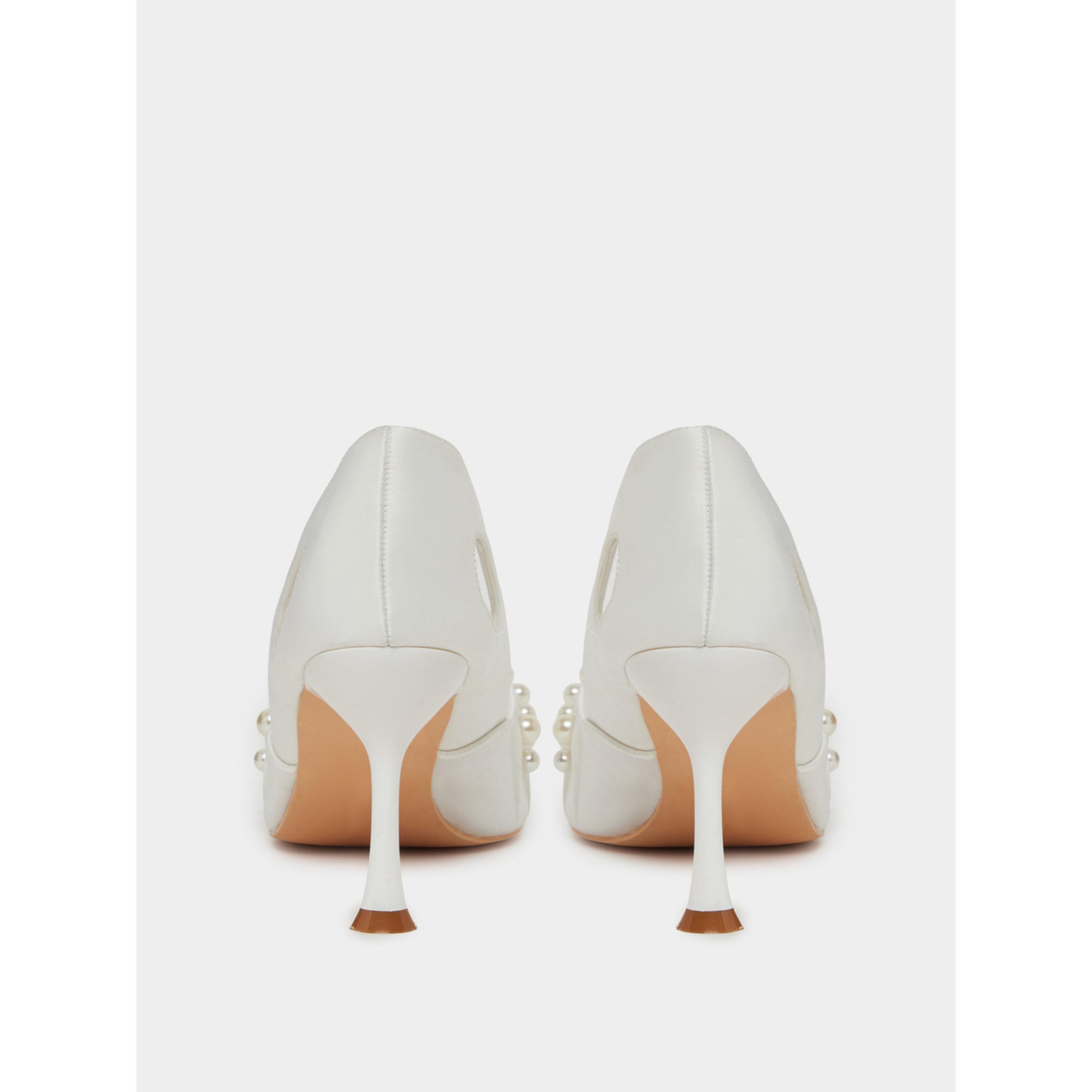 حذاء رسمي نسائي مزين باللؤلؤ-women-shoes-heels-image-4