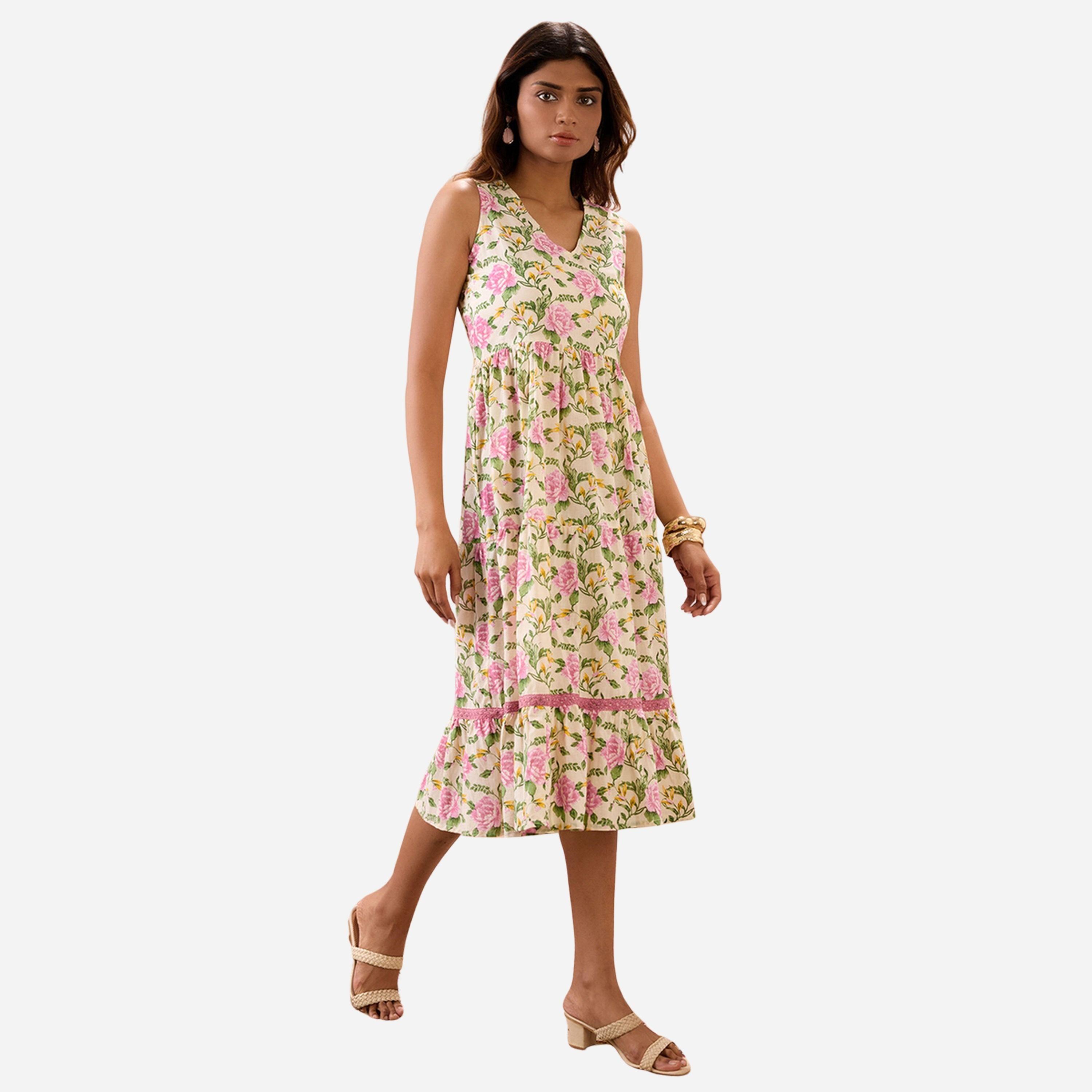 غلوبوص × ستايلي - فستان متوسط الطول تصميم عصري مزين بطبقات من الدانتيل وطبعة زهور-women-clothing-ethnicwear-dresses-image-1
