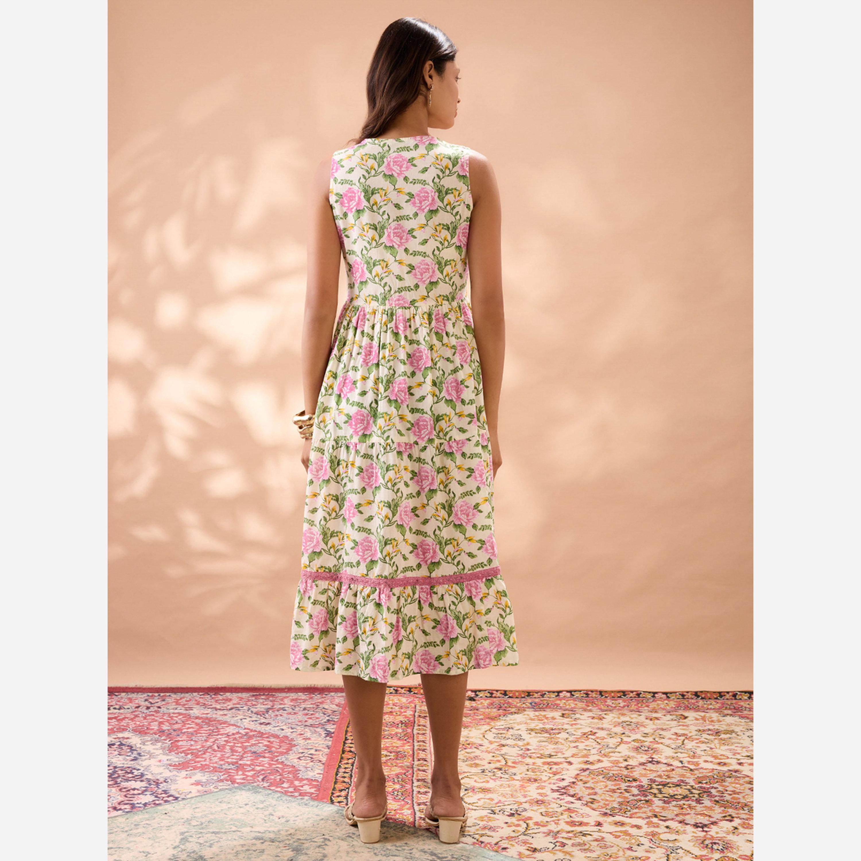 غلوبوص × ستايلي - فستان متوسط الطول تصميم عصري مزين بطبقات من الدانتيل وطبعة زهور-women-clothing-ethnicwear-dresses-image-3