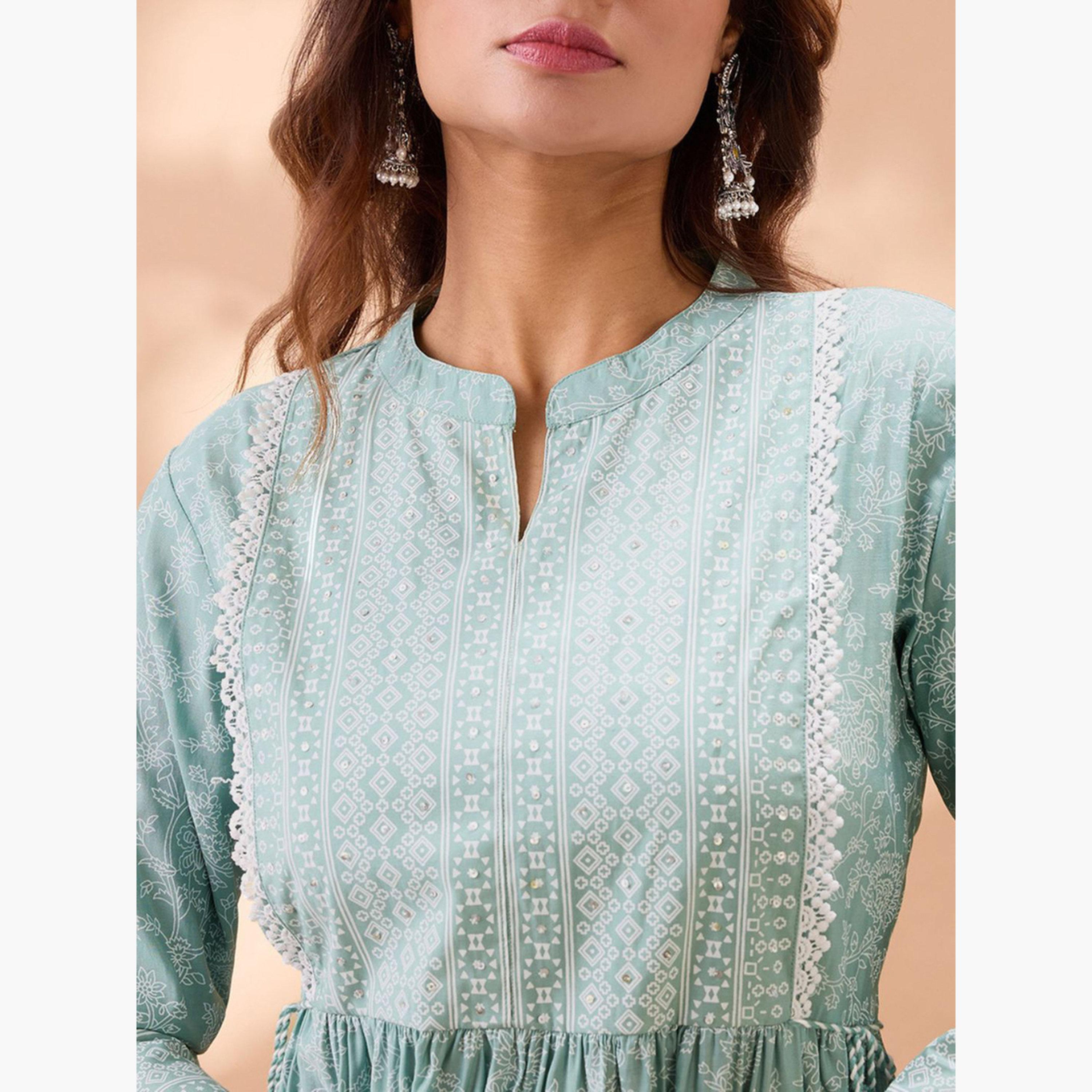 غلوبوص × ستايلي - فستان ماكسي متعدد الطبقات بطبعة زهور خضراء-women-clothing-ethnicwear-dresses-image-4