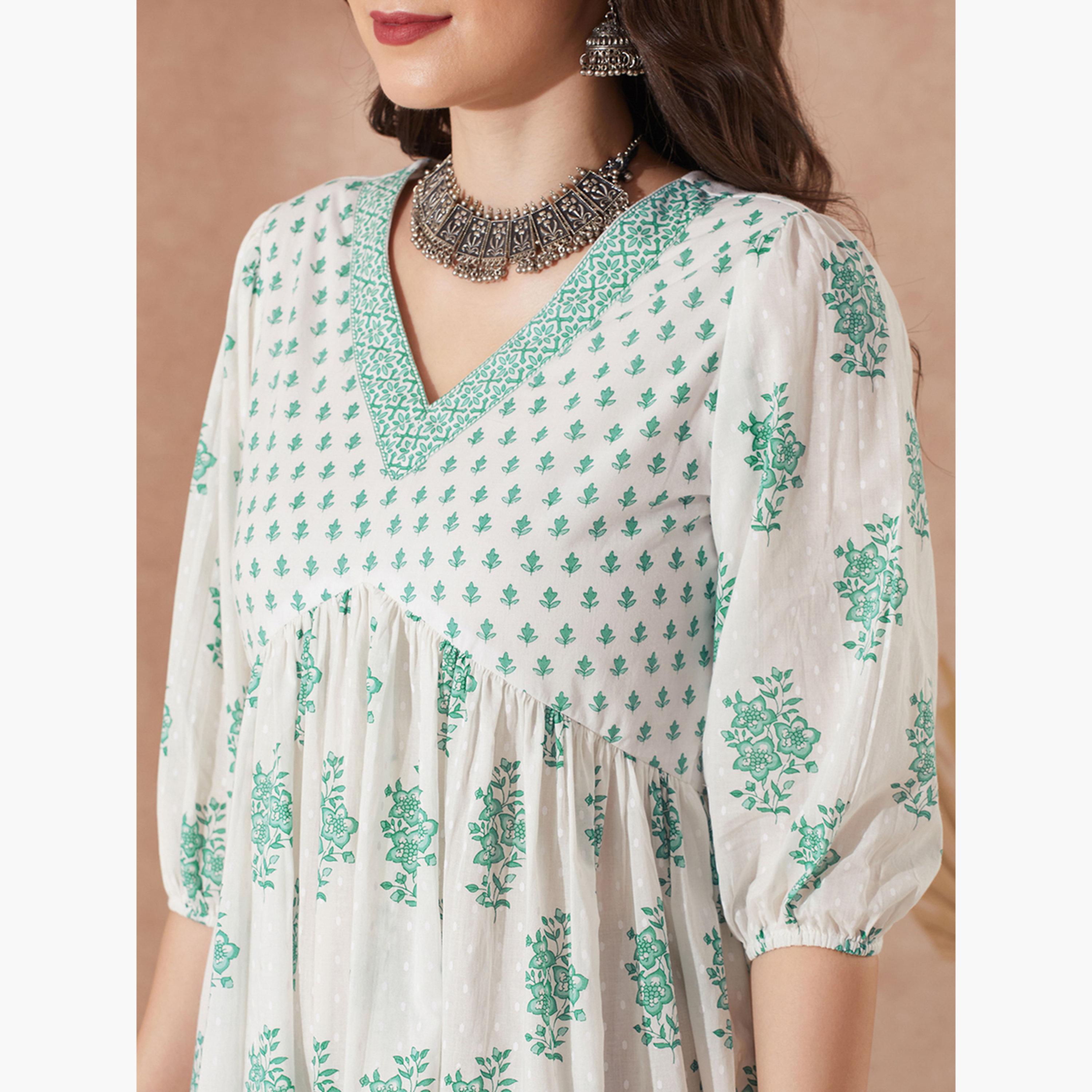 غلوبوص × ستايلي - فستان مورّد مع حاشية واسعة-women-clothing-ethnicwear-dresses-image-4