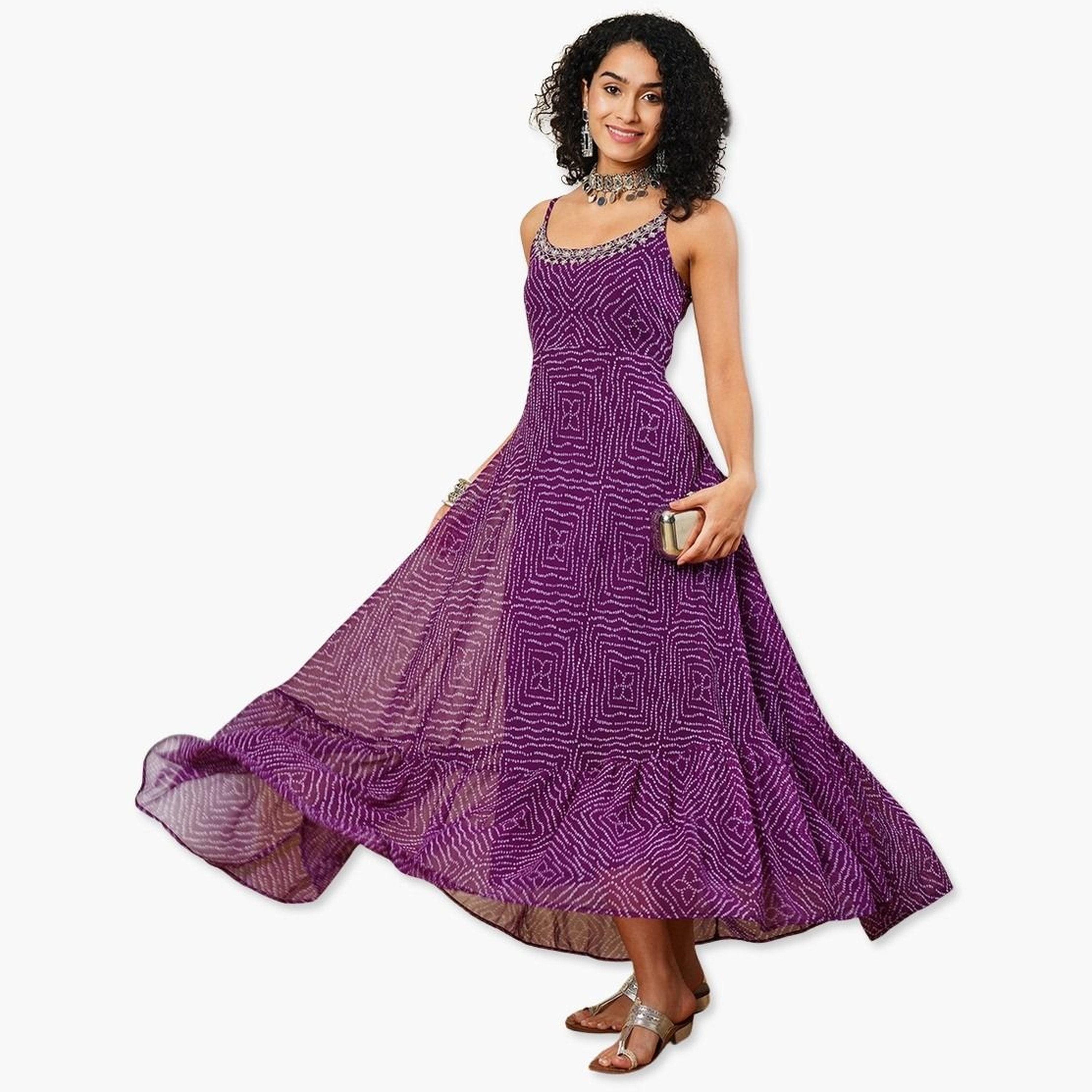 غلوبوص × ستايلي - فستان ماكسي بطبعة باندهاني وحاشية واسعة وربطة خلفية-women-clothing-ethnicwear-dresses-image-1