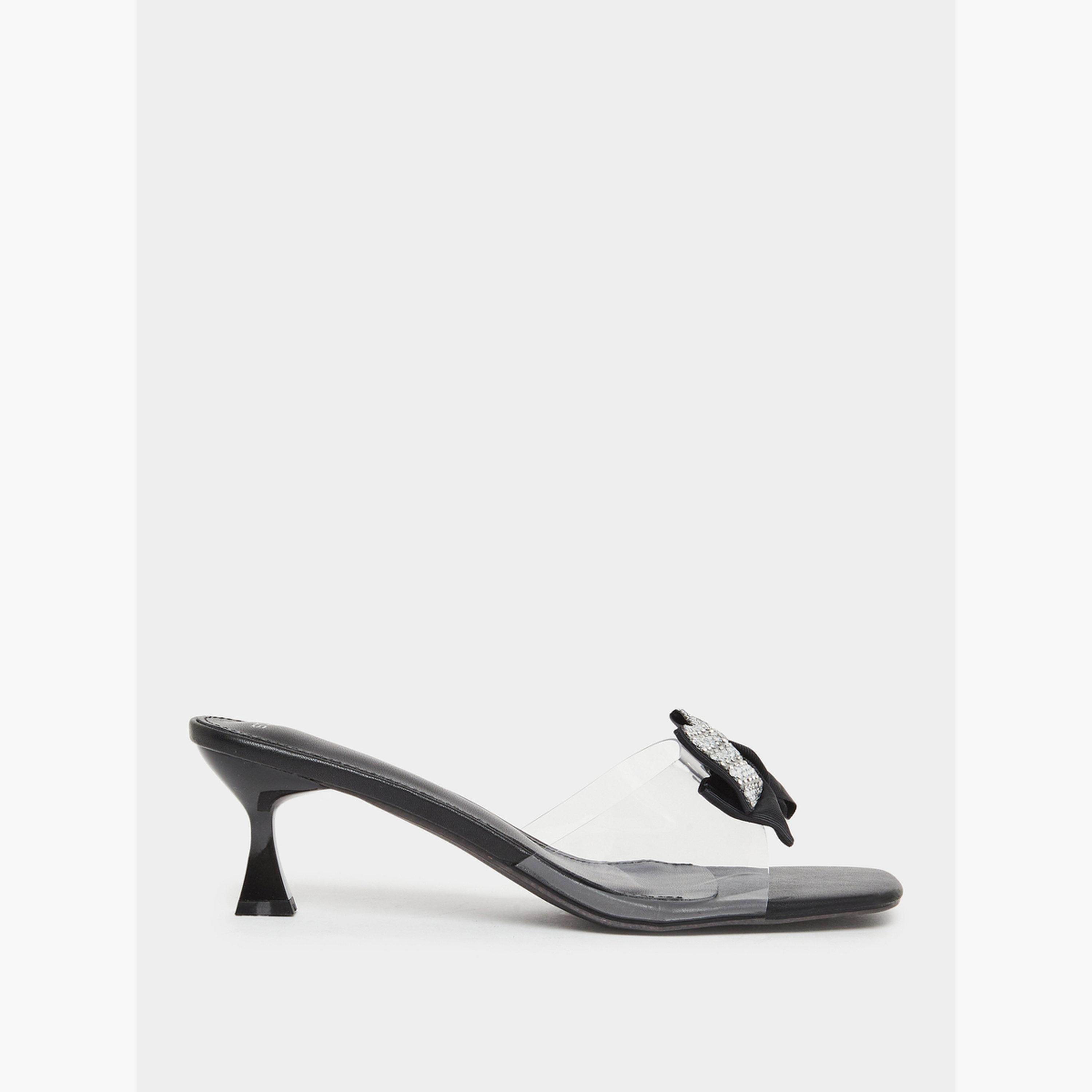 صندل بكعب صغير وتفاصيل فيونكة-women-shoes-heels-image-2
