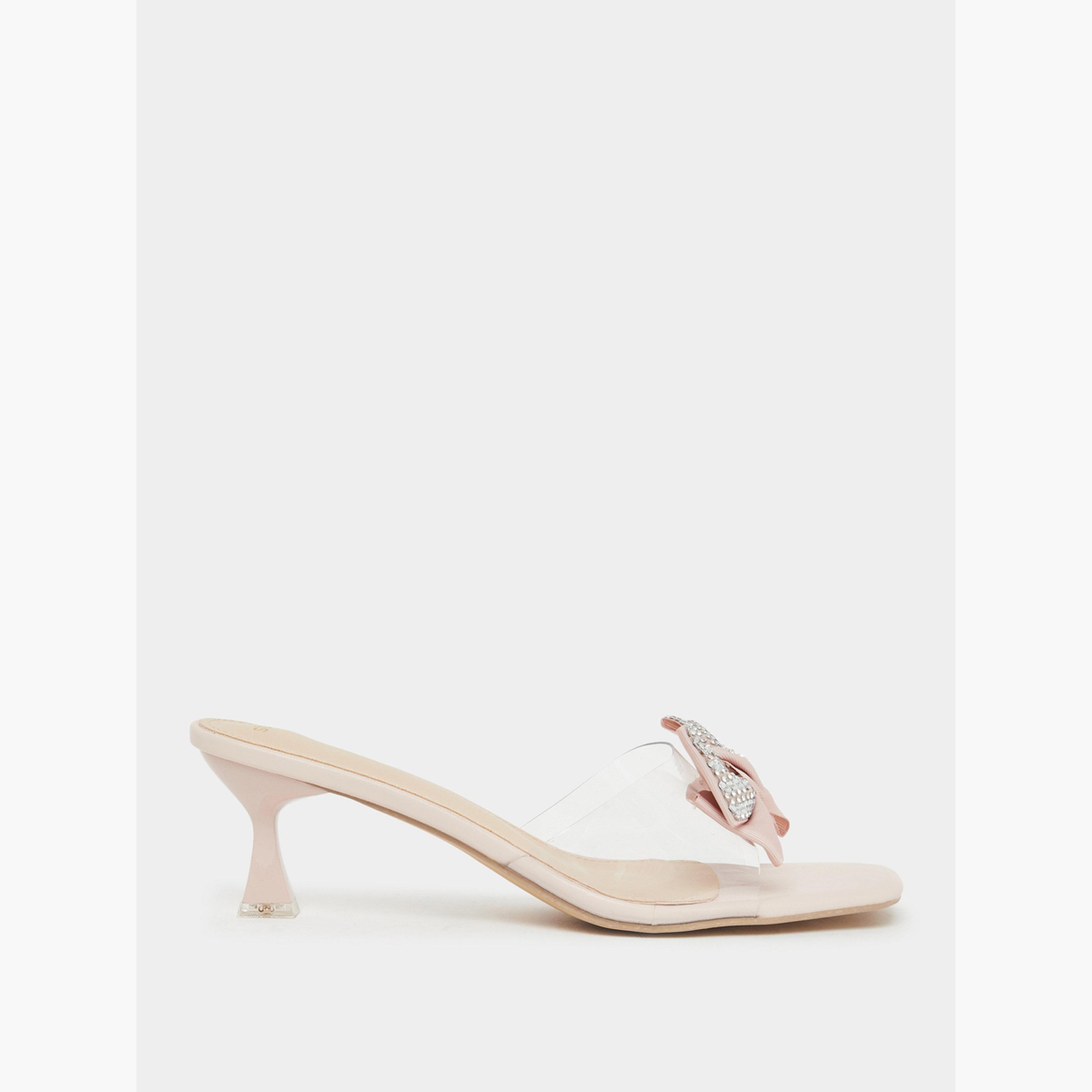 صندل بكعب صغير وتفاصيل فيونكة-women-shoes-heels-image-2