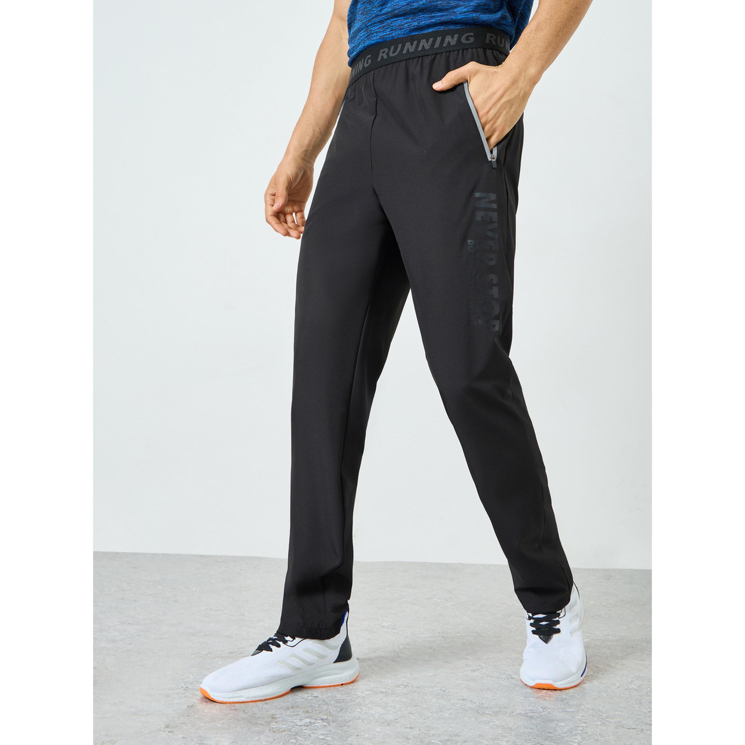 بنطال تدريب رجالي بطبعة جرافيك-men-clothing-sportswearandactivewear-bottoms-joggers-image-1