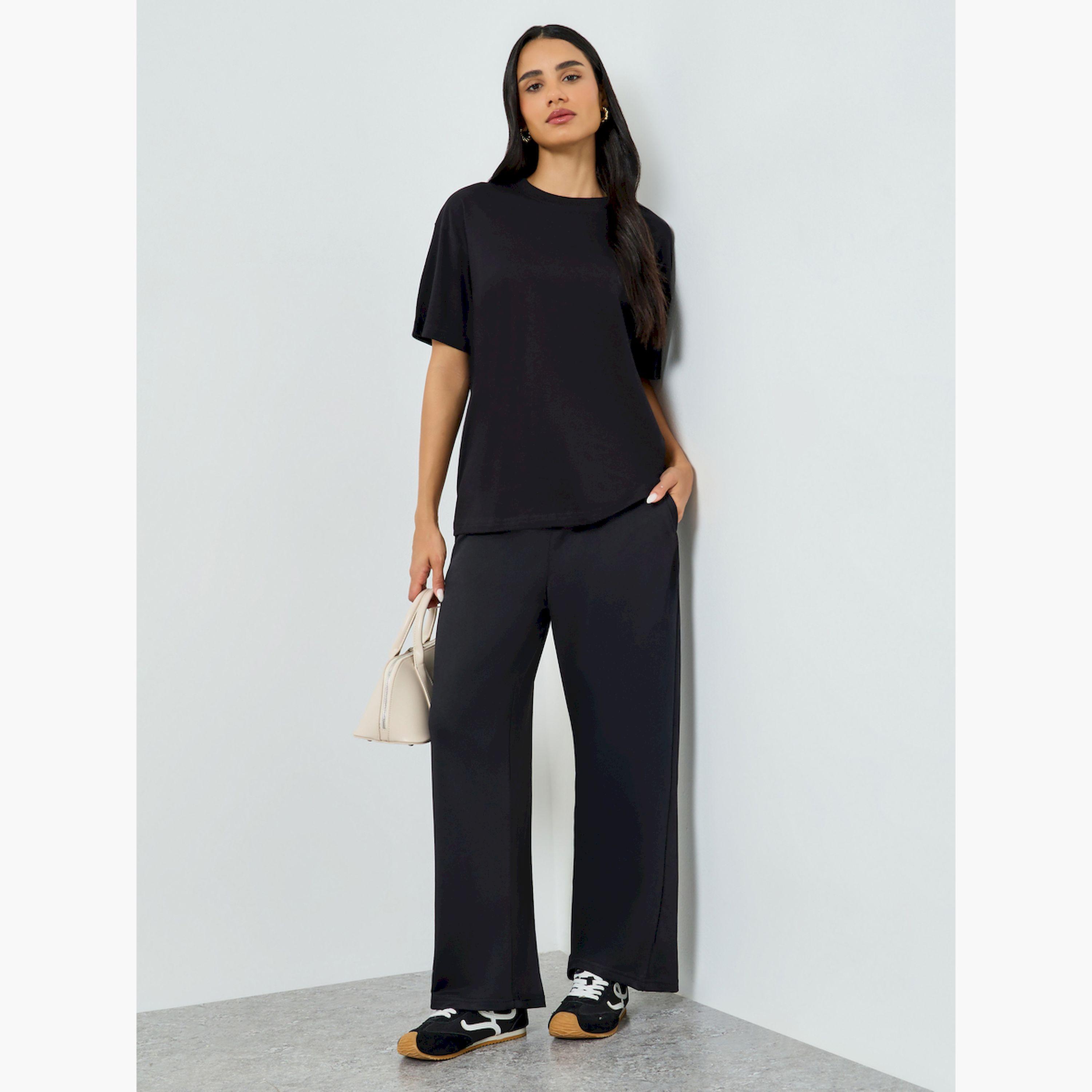 جوغر أسود ساق واسعة برباط-women-clothing-bottoms-joggers-image-2