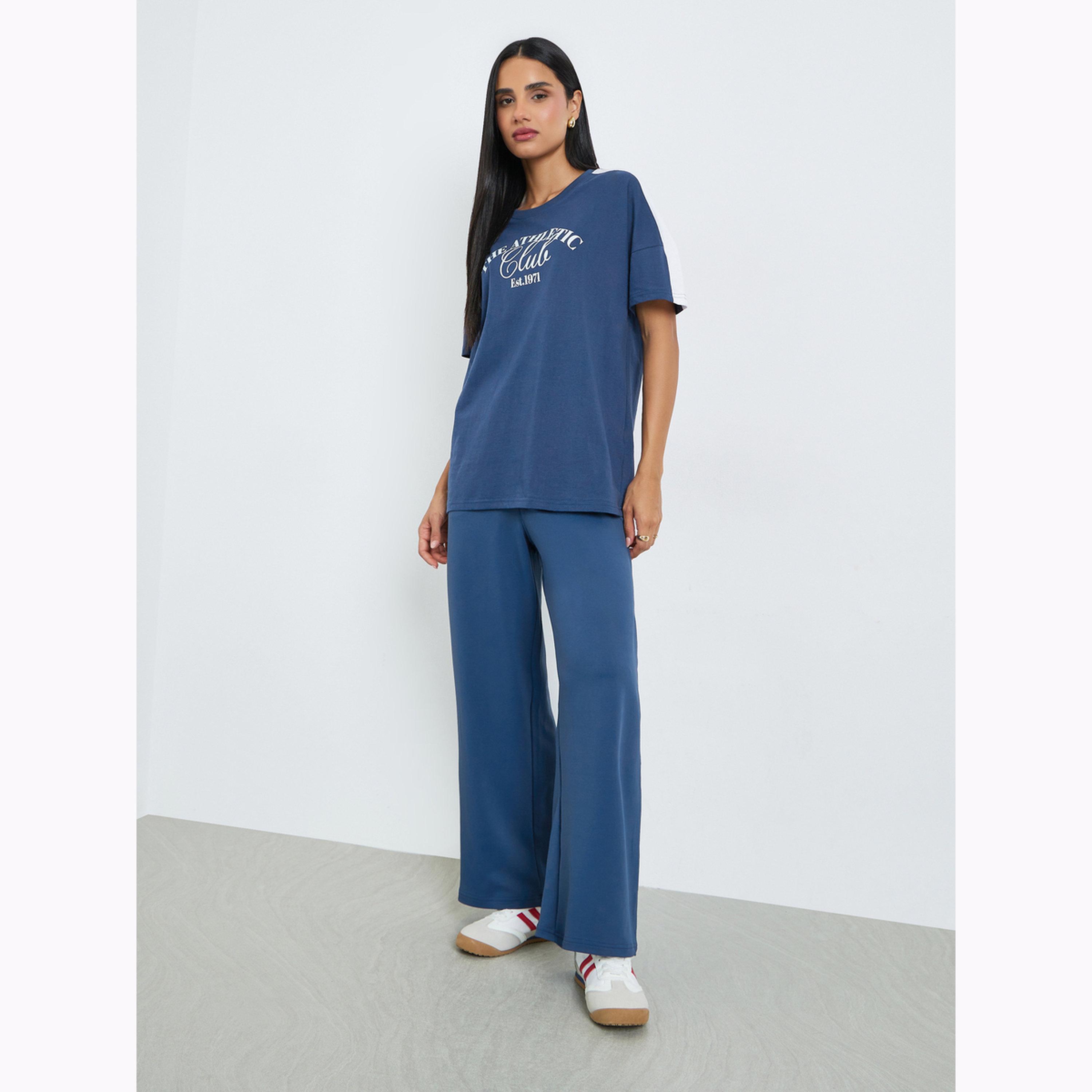 تيشيرت قطن أزرق مقاس كبير بطبعة شعار-women-clothing-tshirts-image-2