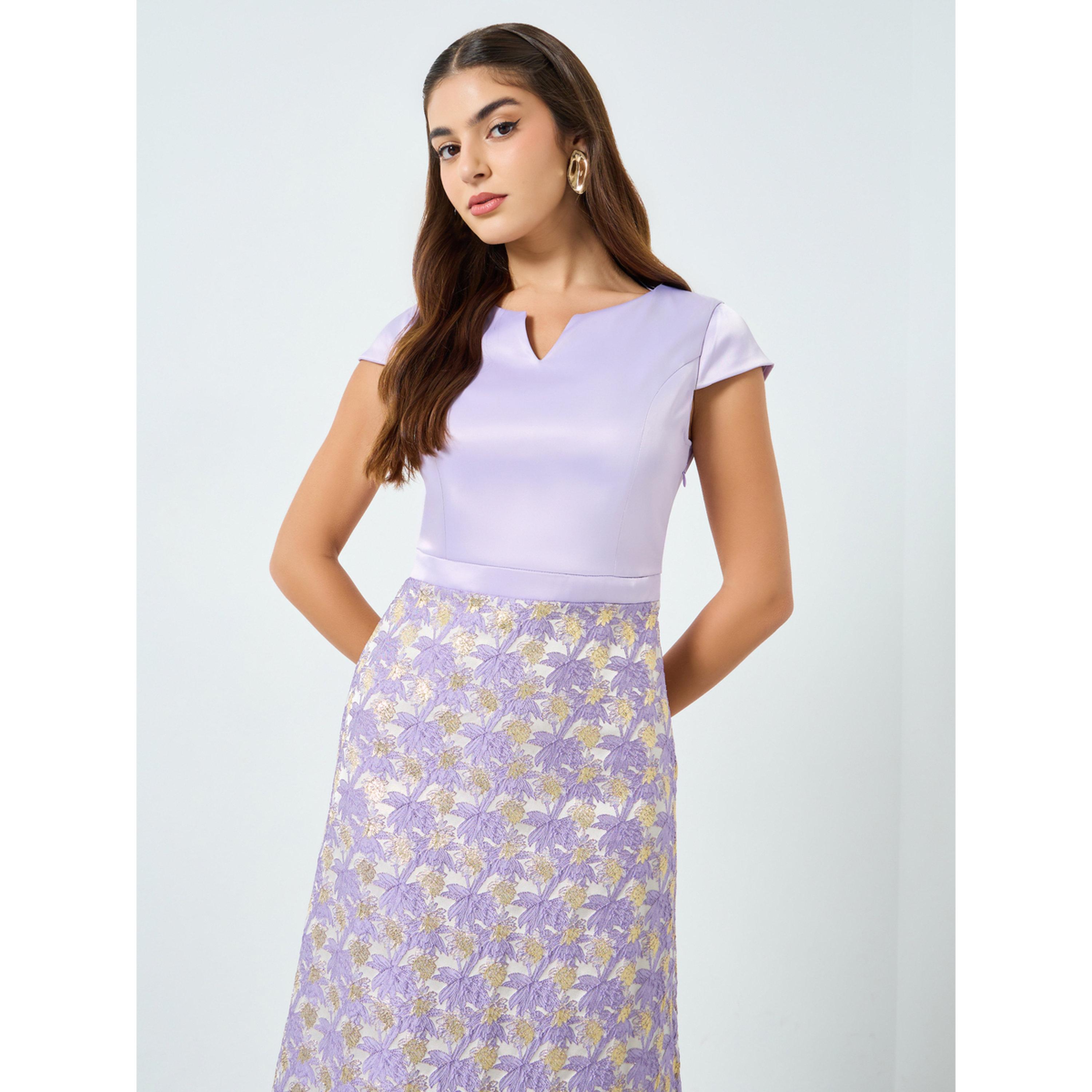 Styli Women Lilac Short Sleeves A-Line Maxi Dress-women-clothing-dresses-image-3