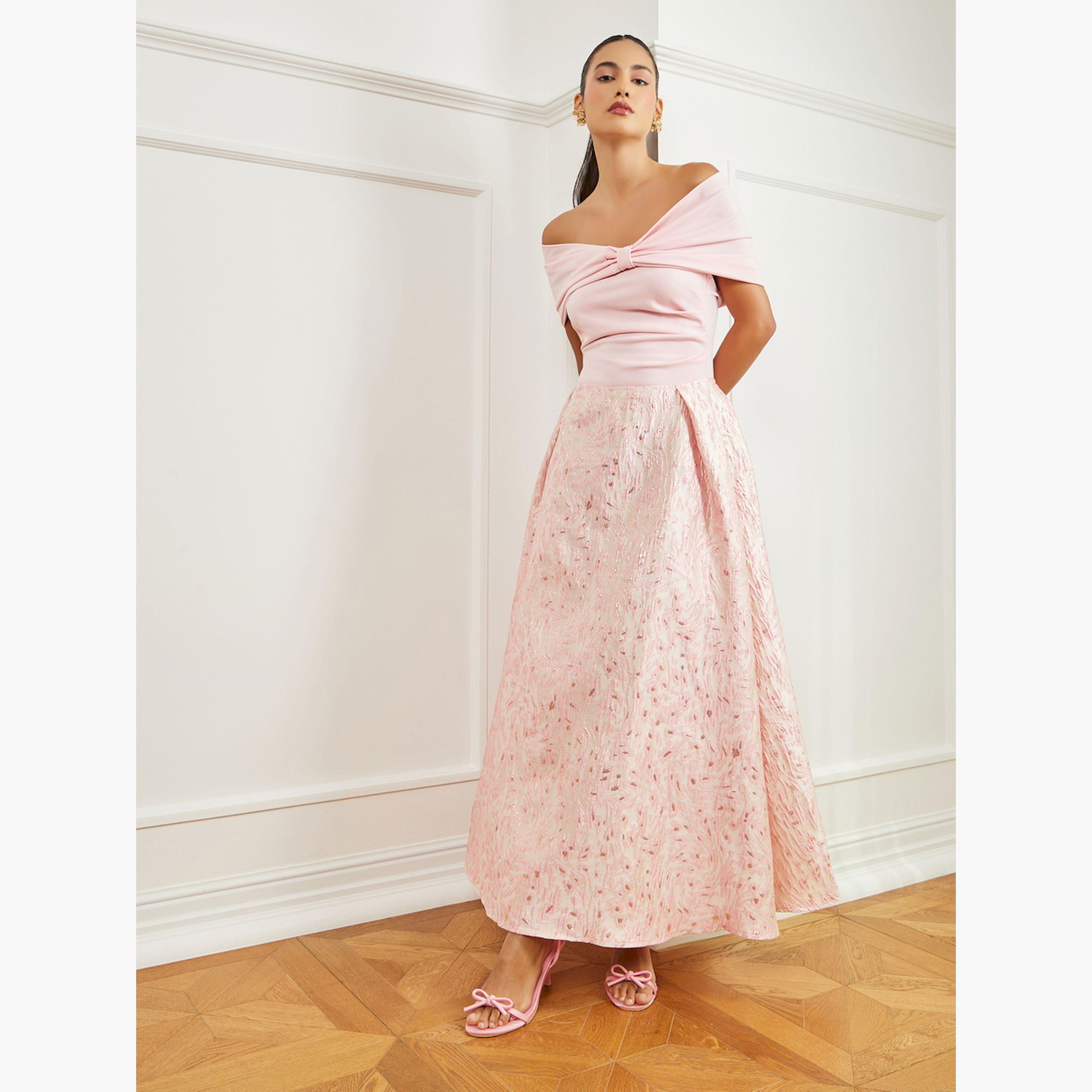 فستان طويل جاكار بأكتاف مكشوفة وحافة واسعة-women-clothing-dresses-image-3