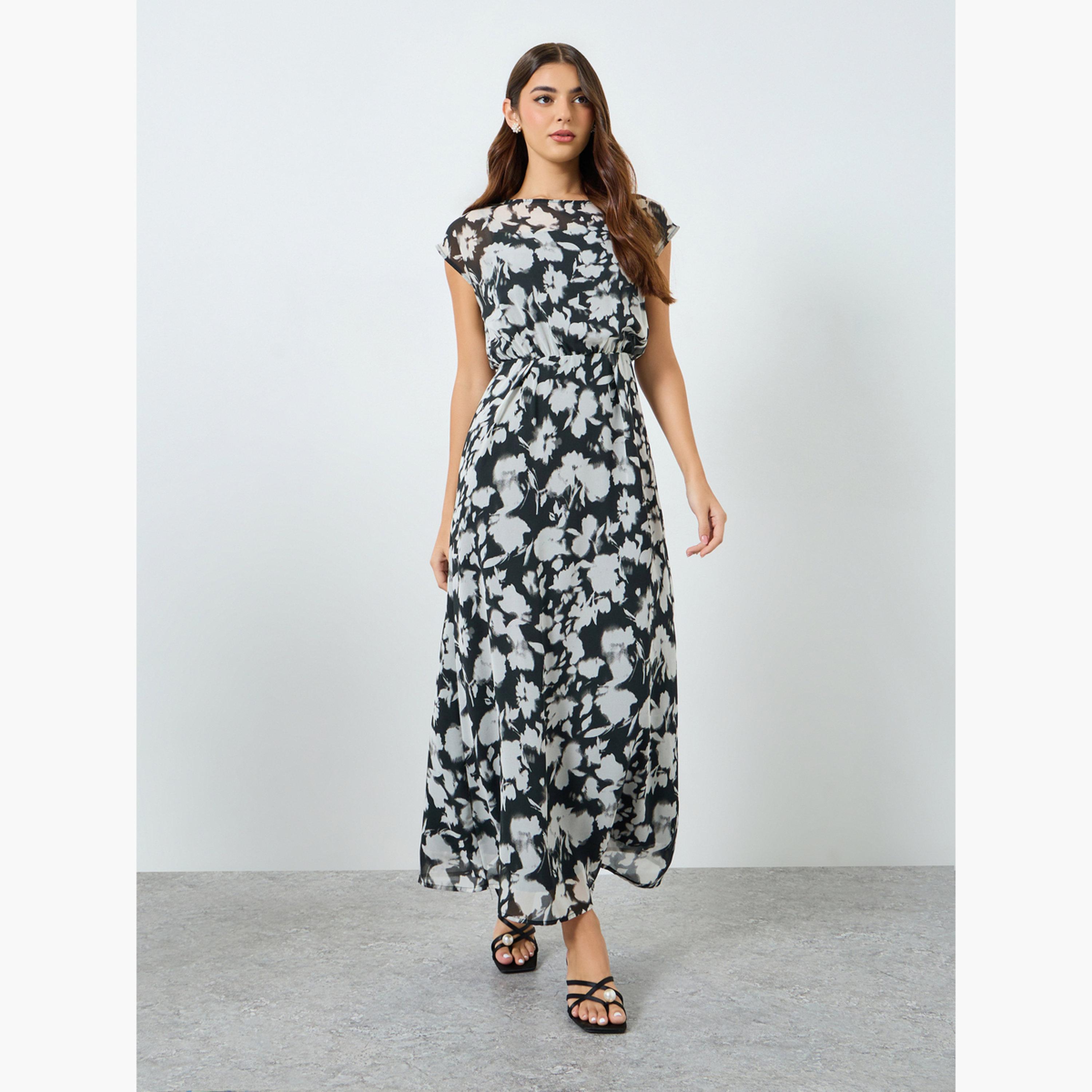 فستان طويل بحافة واسعة بلا أكمام وطبعة أزهار-women-clothing-dresses-image-1