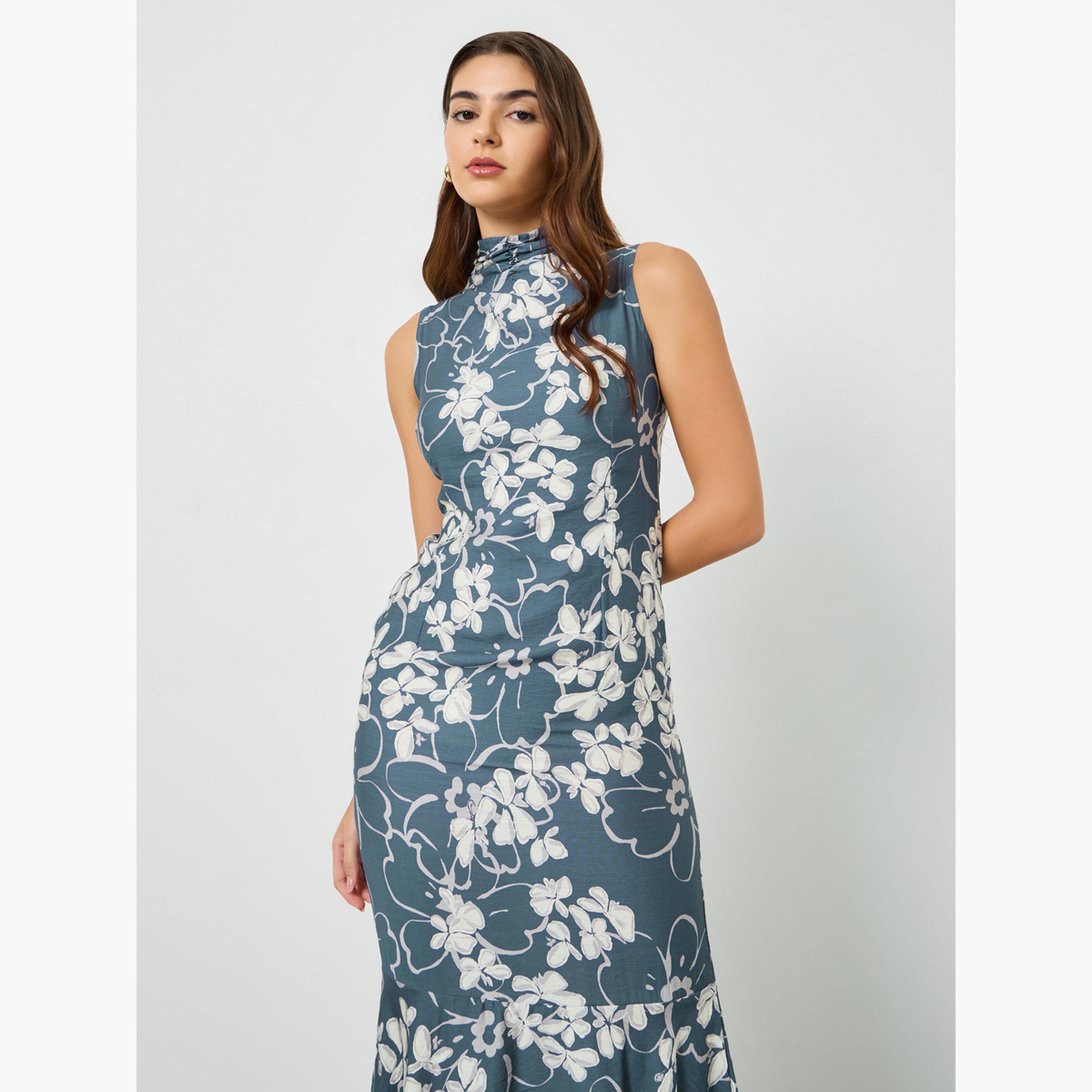 Styli Women Blue Floral Sleeveless Mermaid Hem Maxi Dress-women-clothing-dresses-image-2