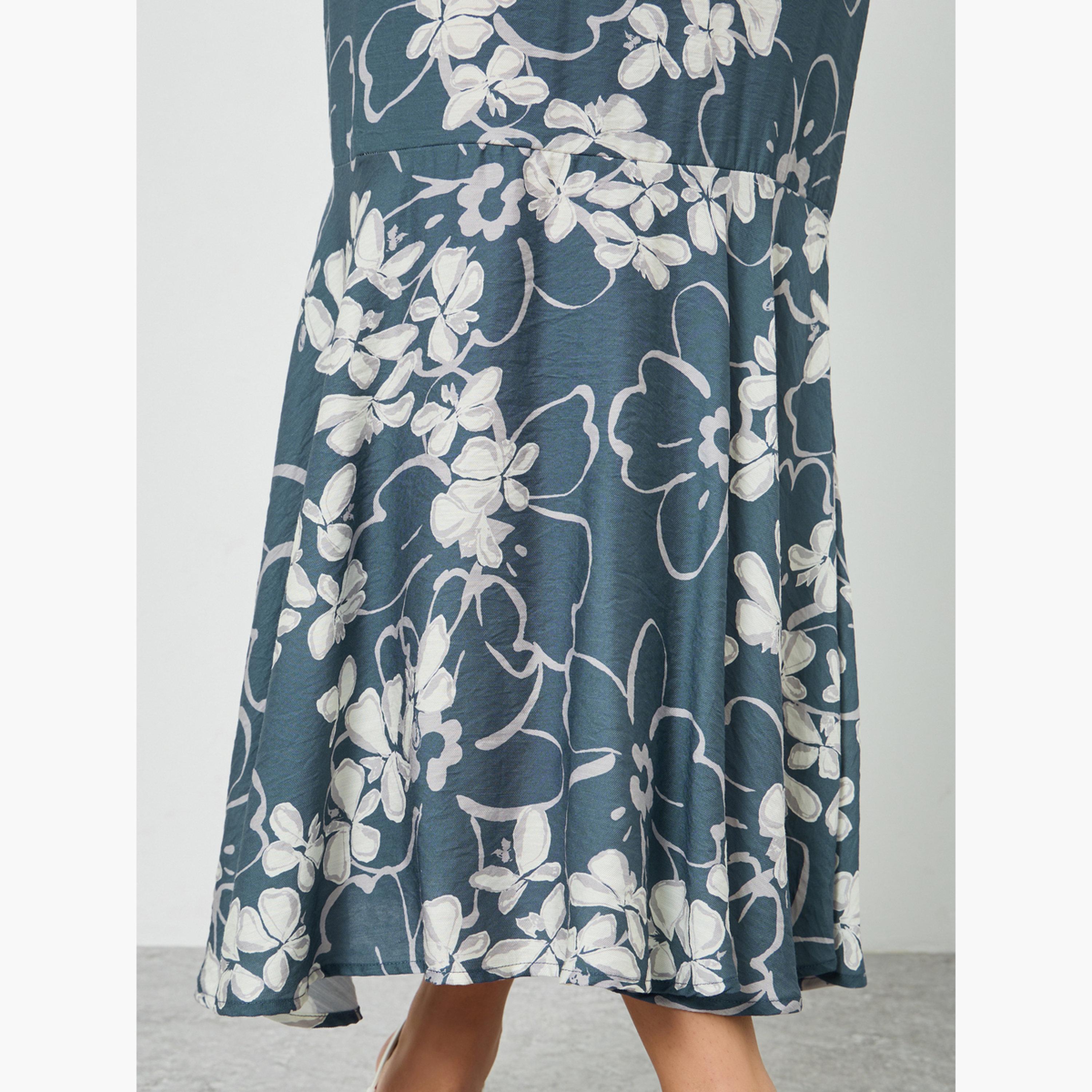 Styli Women Blue Floral Sleeveless Mermaid Hem Maxi Dress-women-clothing-dresses-image-5