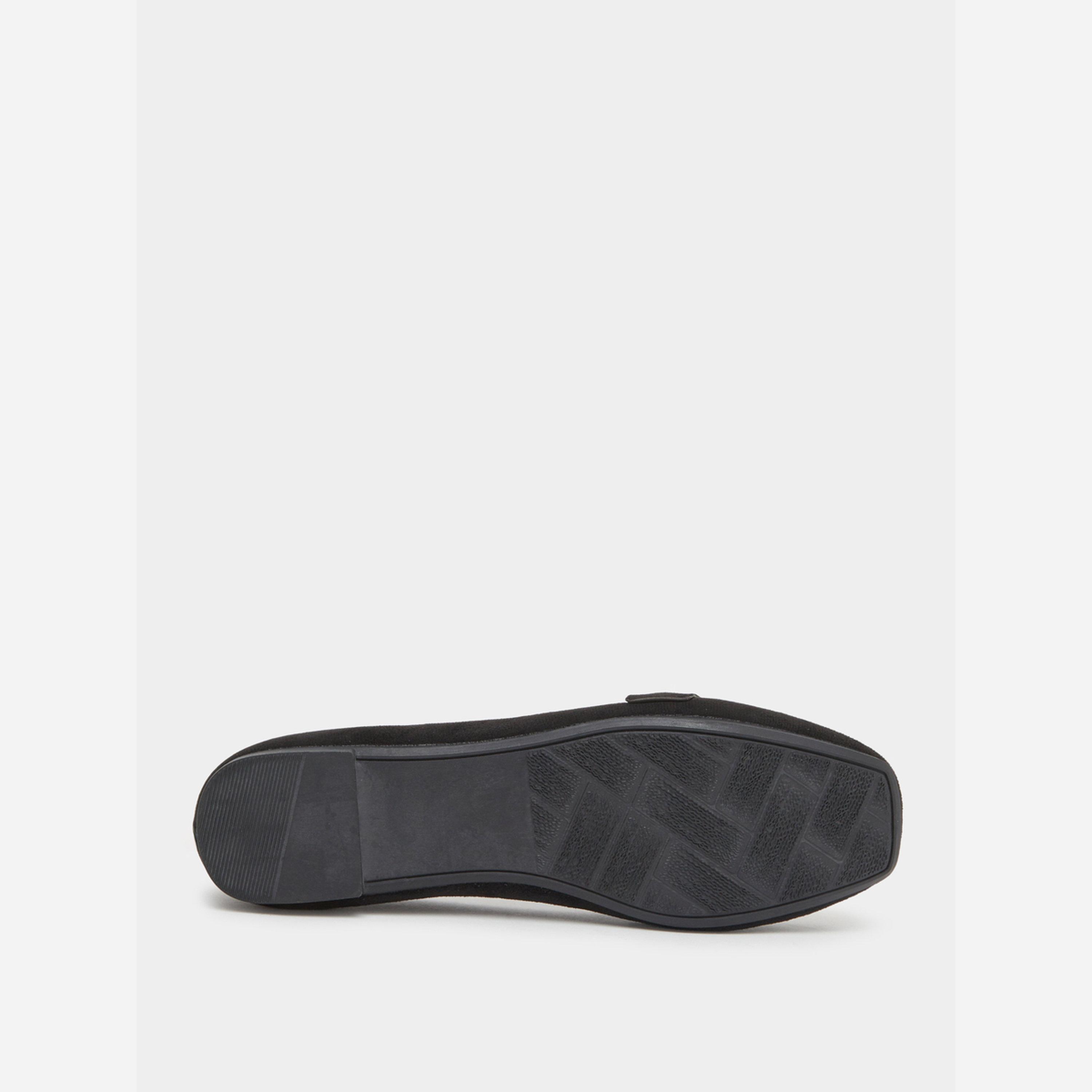 Take Two Solid Metal Chain Detail Flat Shoes-women-shoes-sandals-flats-image-6