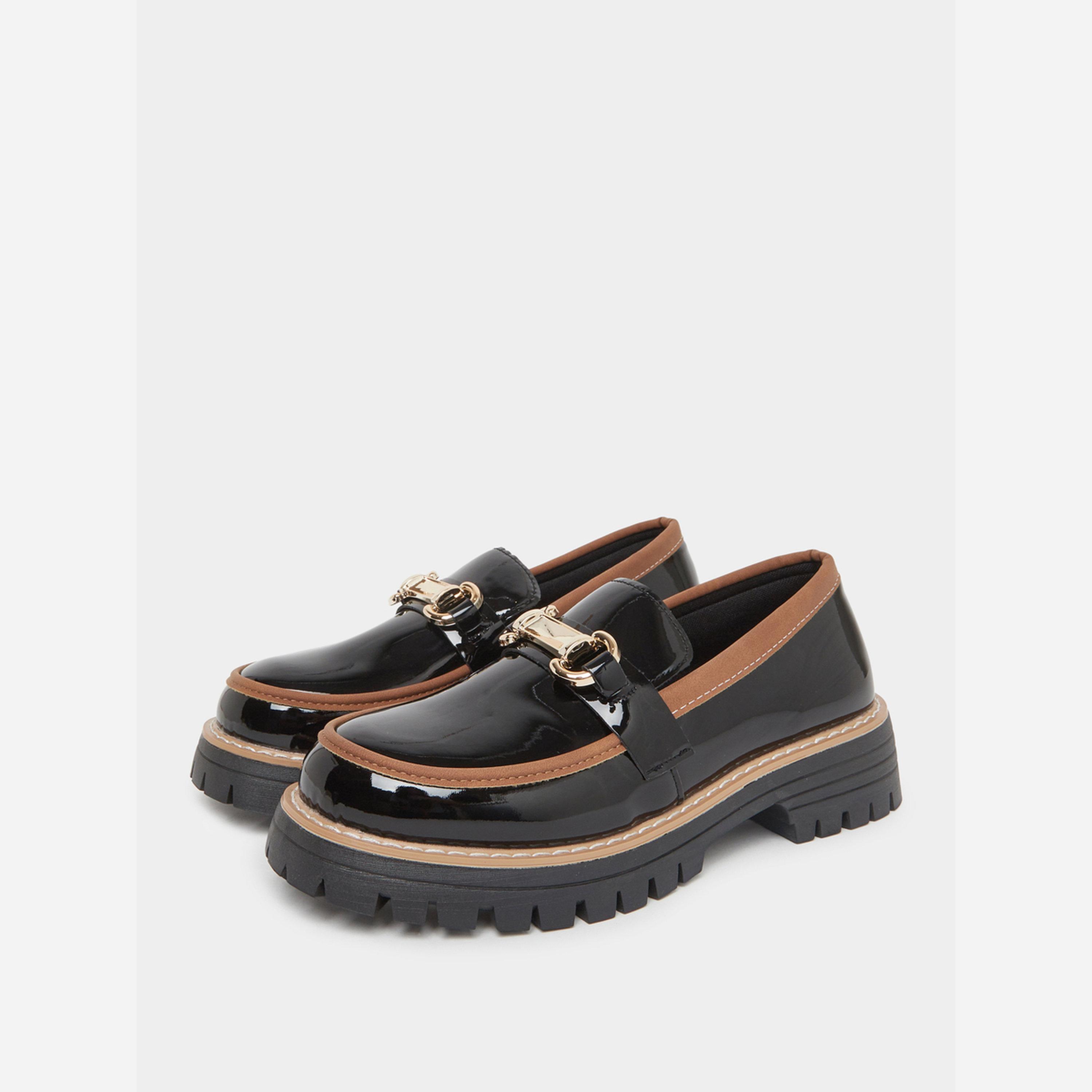 تيك تو - حذاء رياضي ذو نعل سميك بمشبك معدني لون أسود-women-shoes-loafersandmoccasins-image-1