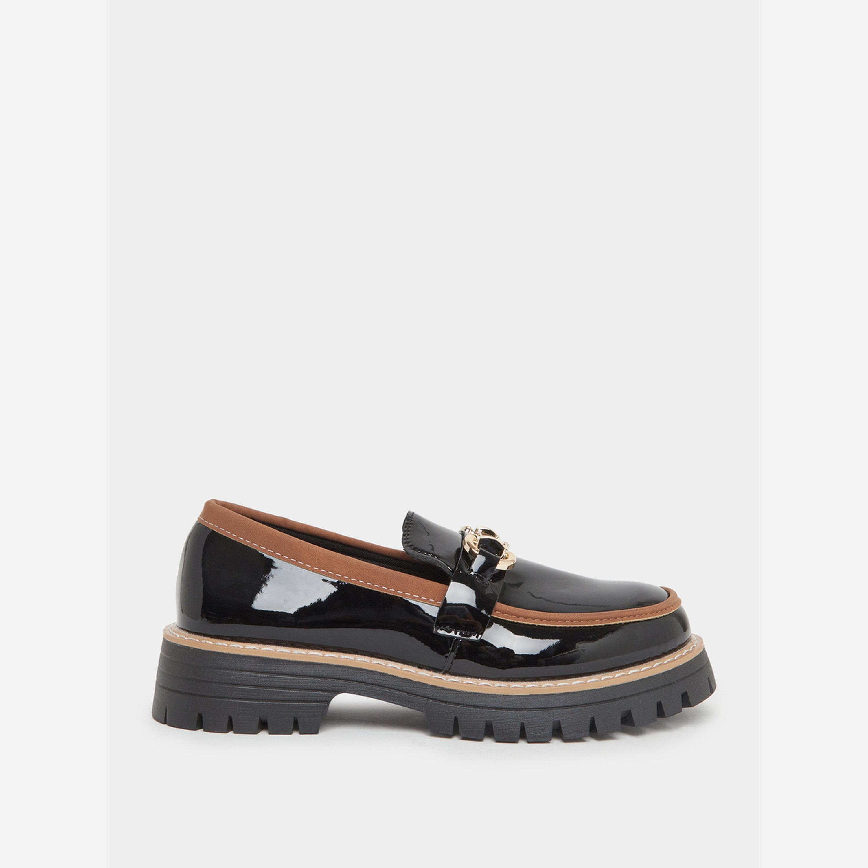 تيك تو - حذاء رياضي ذو نعل سميك بمشبك معدني لون أسود-women-shoes-loafersandmoccasins-image-2