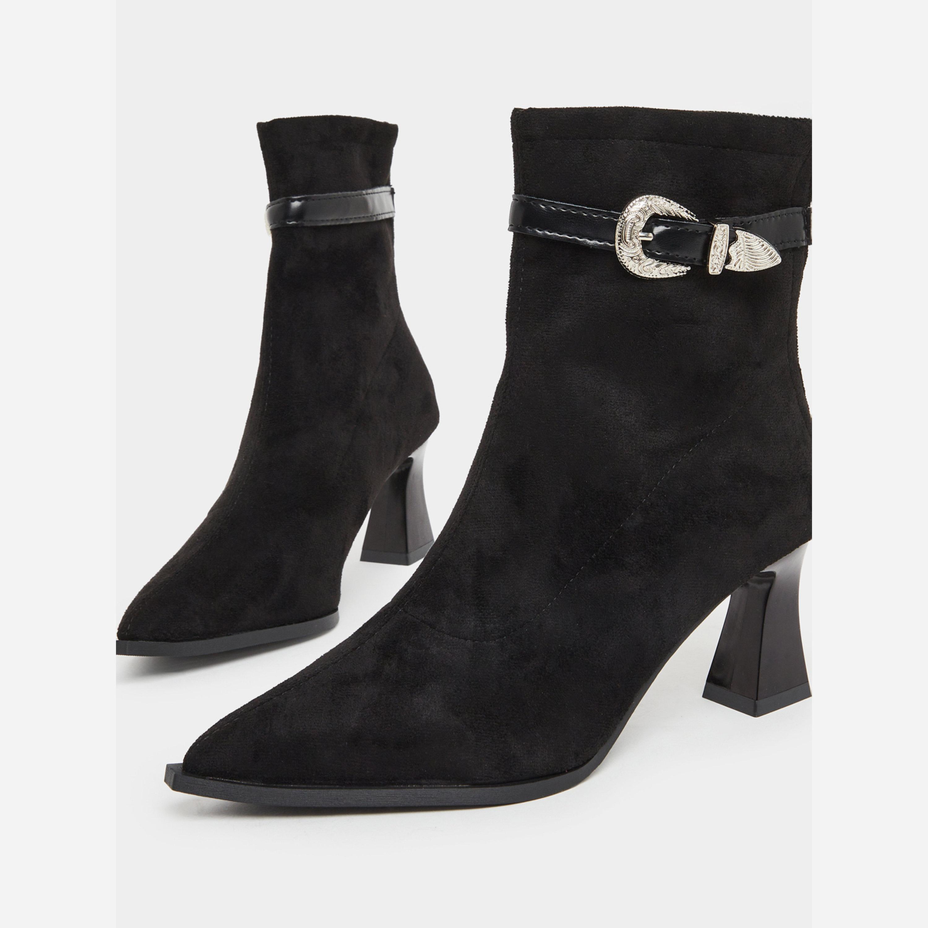 تيك تو - حذاء نسائي جلد لون أسود بمشبك للكاحل-women-shoes-boots-image-3