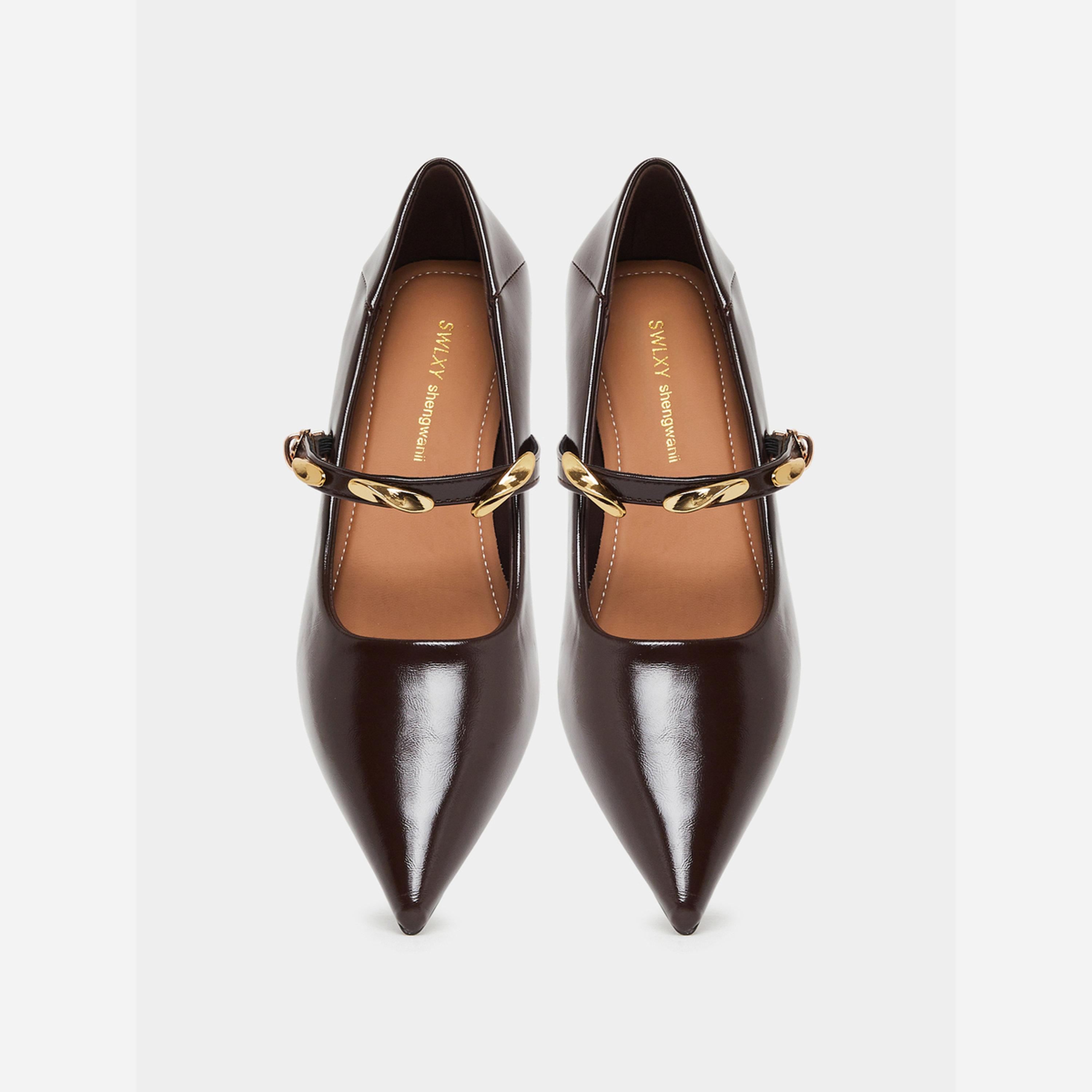 تيك تو - حذاء جلد لامع بمشبك-women-shoes-loafersandmoccasins-image-5