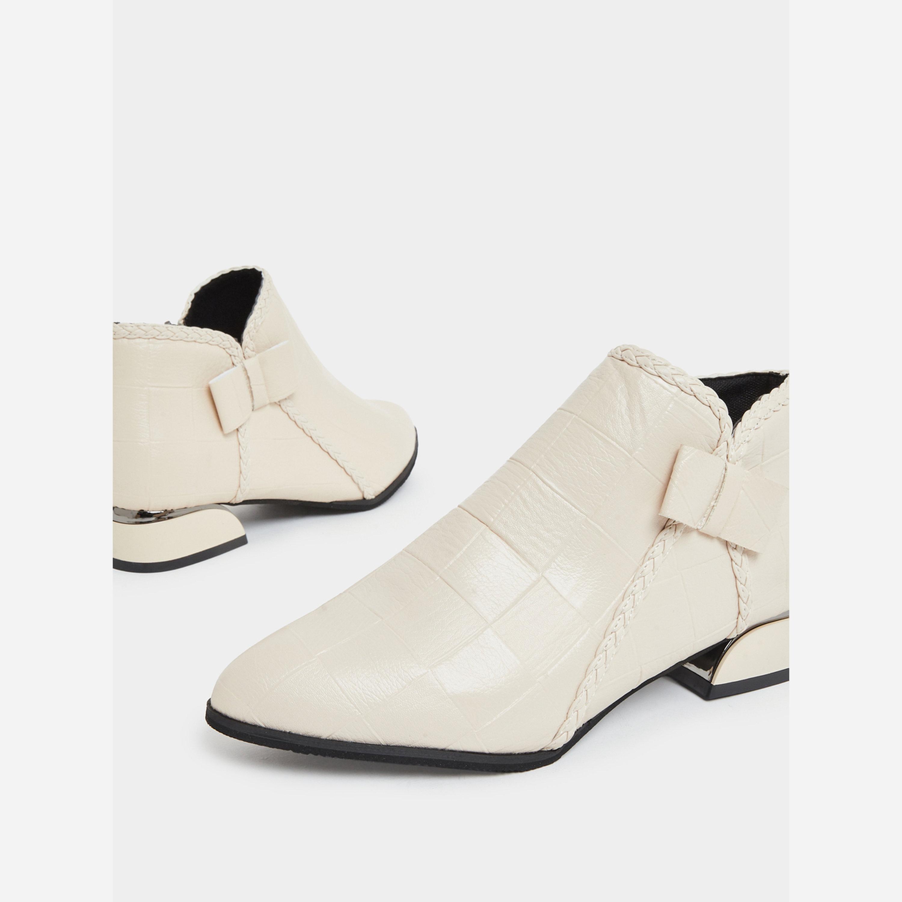 تيك تو - حذاء نسائي لون بيج ذات ملمس بارز يصل إلى الكاحل-women-shoes-boots-image-3