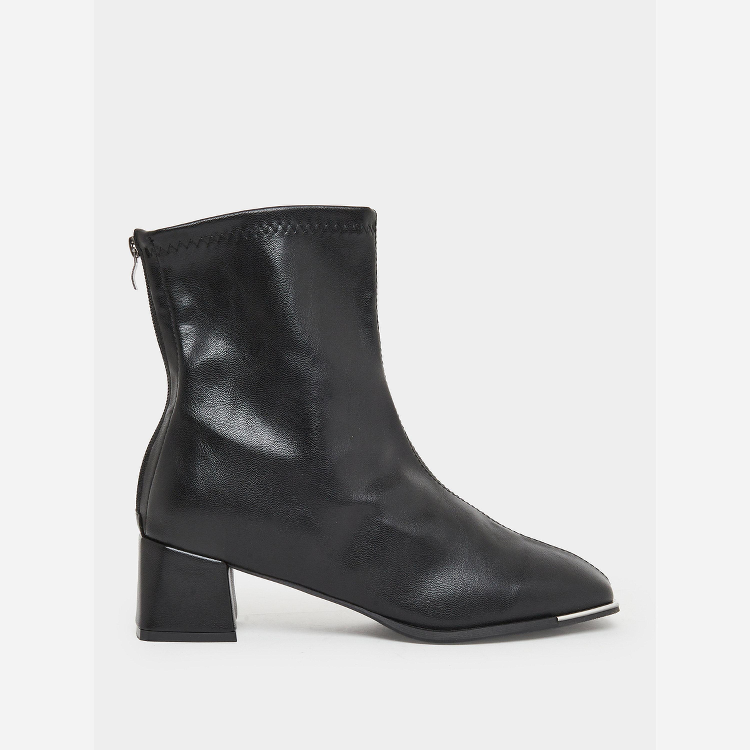 تيك تو - حذاء نسائي لون أسود بكعب مدبب-women-shoes-boots-image-2