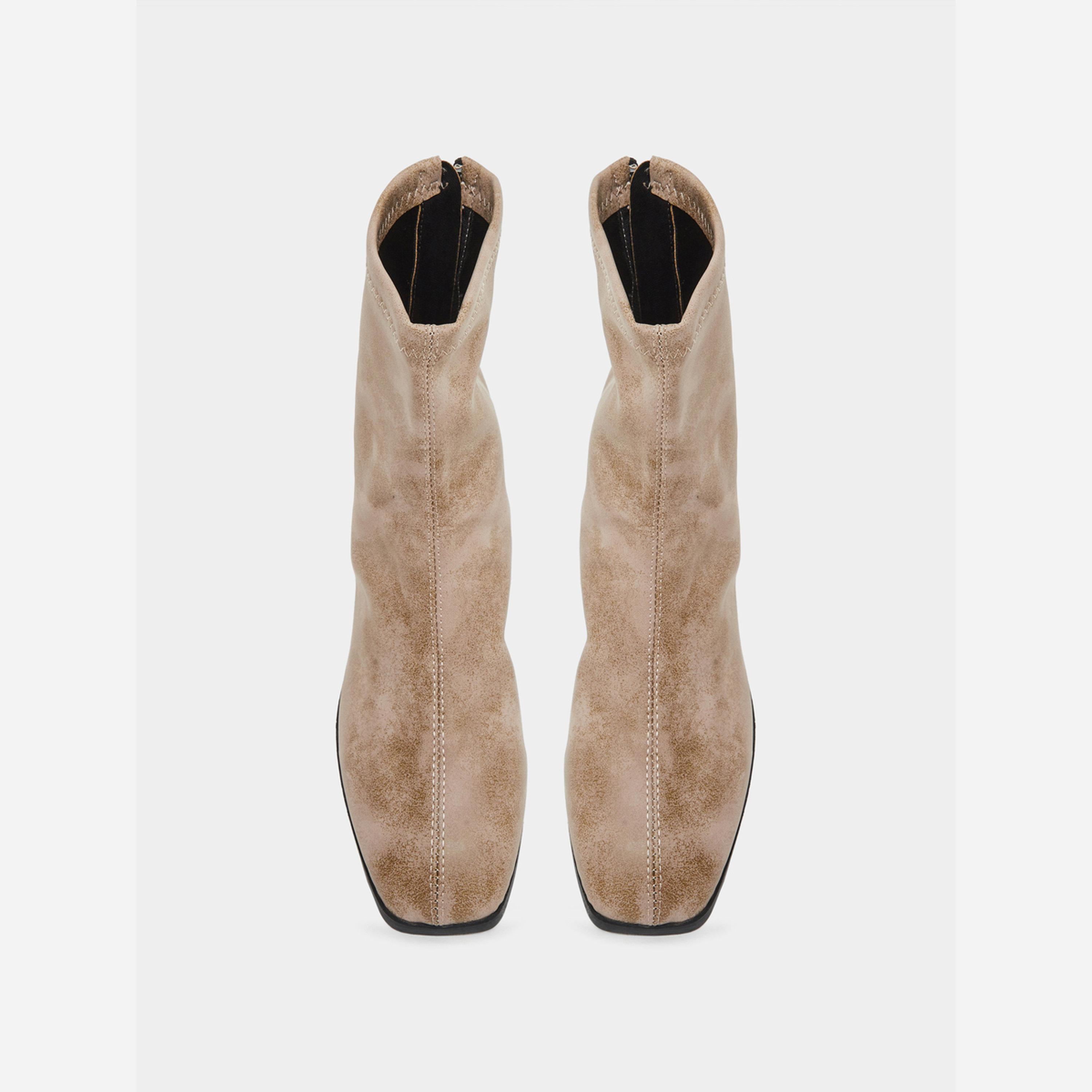تيك تو - حذاء للنساء بكعب عريض تصل إلى الكاحل لون بيج-women-shoes-boots-image-5