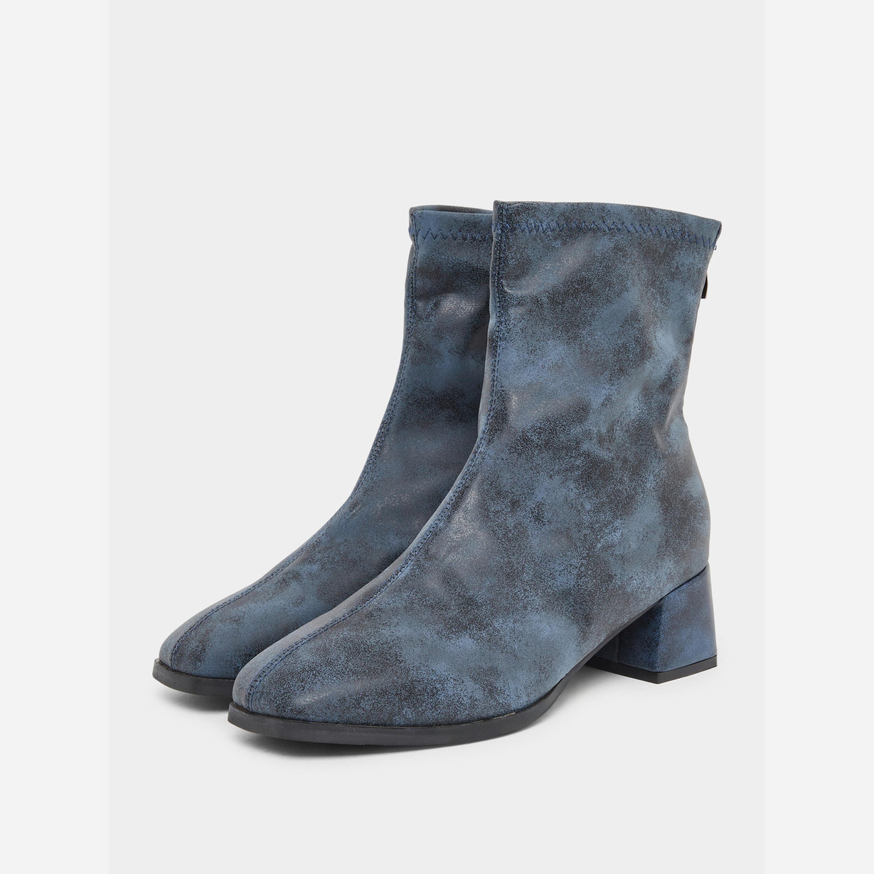 تيك تو - حذاء نسائي لون أزرق بكعب عريض للكاحل-women-shoes-boots-image-1