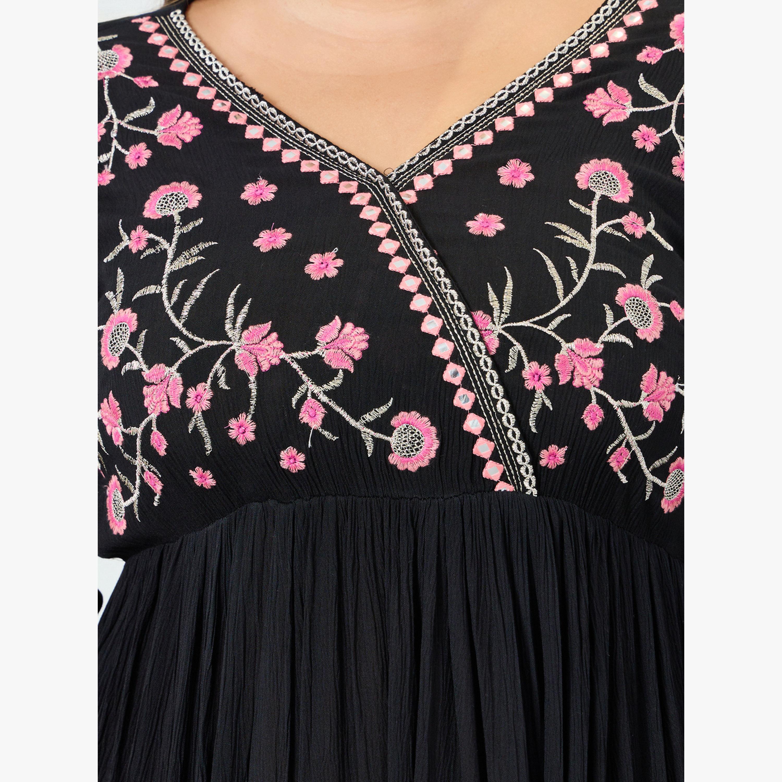 فستان طويل مقاس كبير بأكمام طويلة ومطرز-women-clothing-dresses-image-5