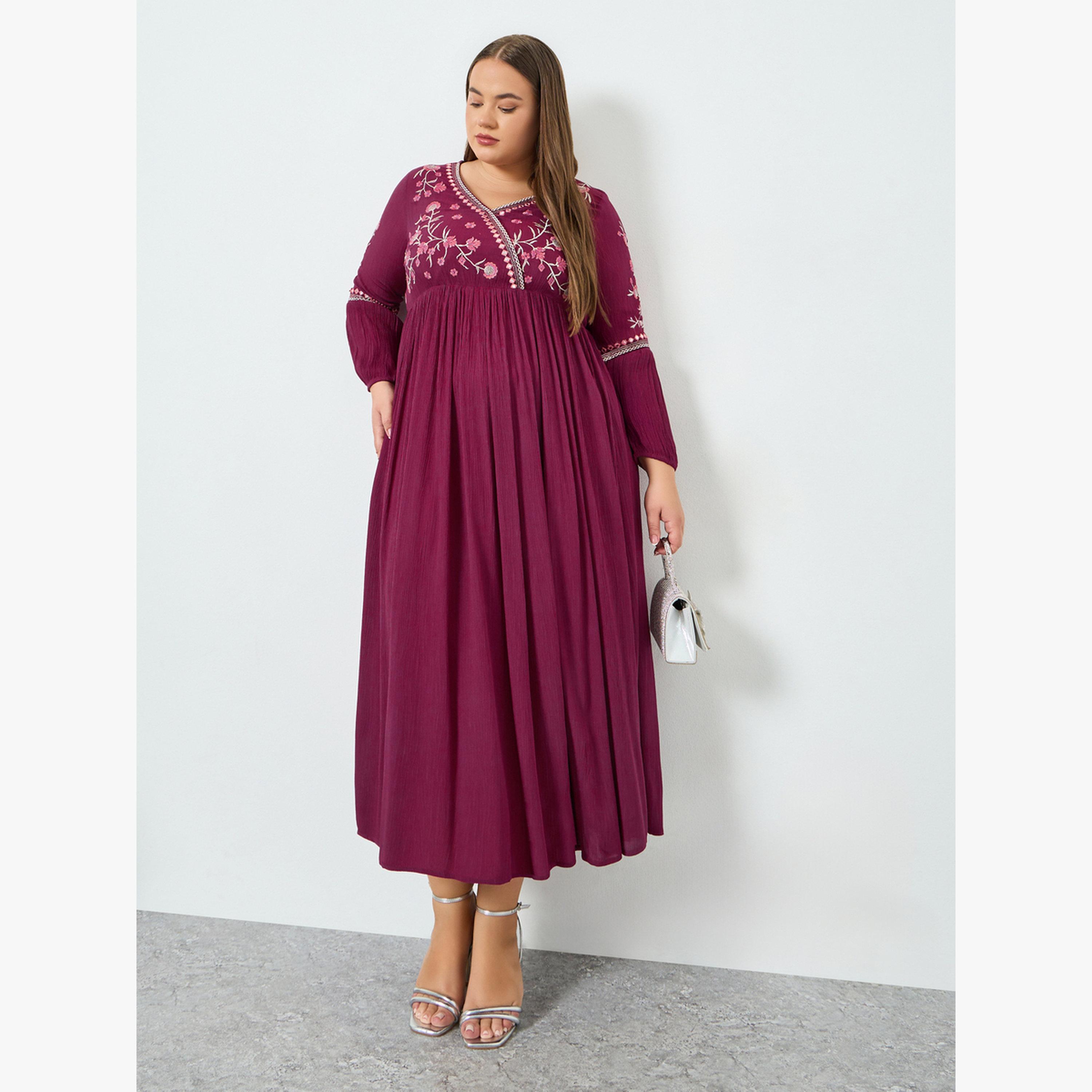 Styli Plus Size Embroidered Long Sleeves Maxi Dress-women-clothing-dresses-image-3