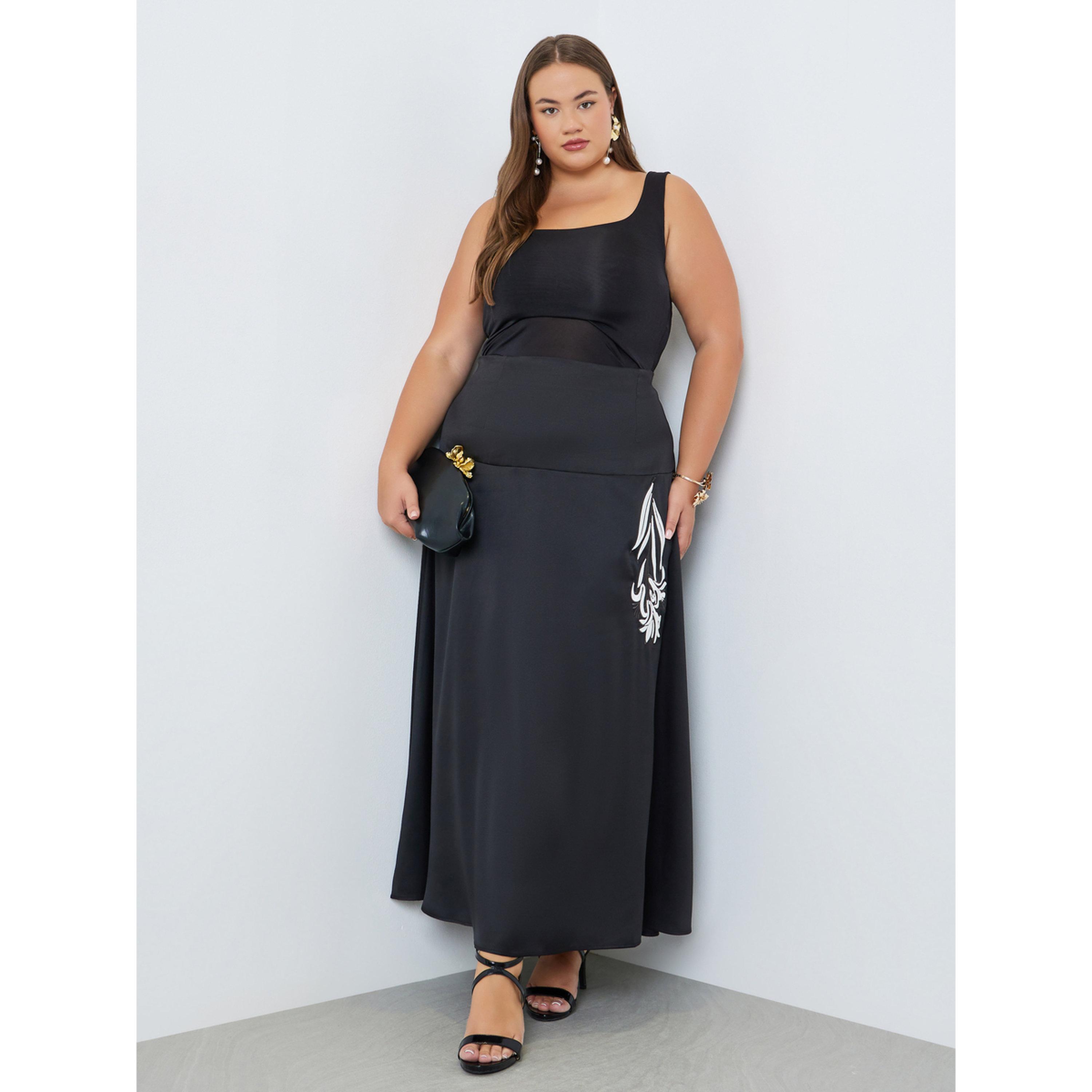 Styli Plus Size Women Black Floral Print Skirt-women-clothing-bottoms-skirts-image-2