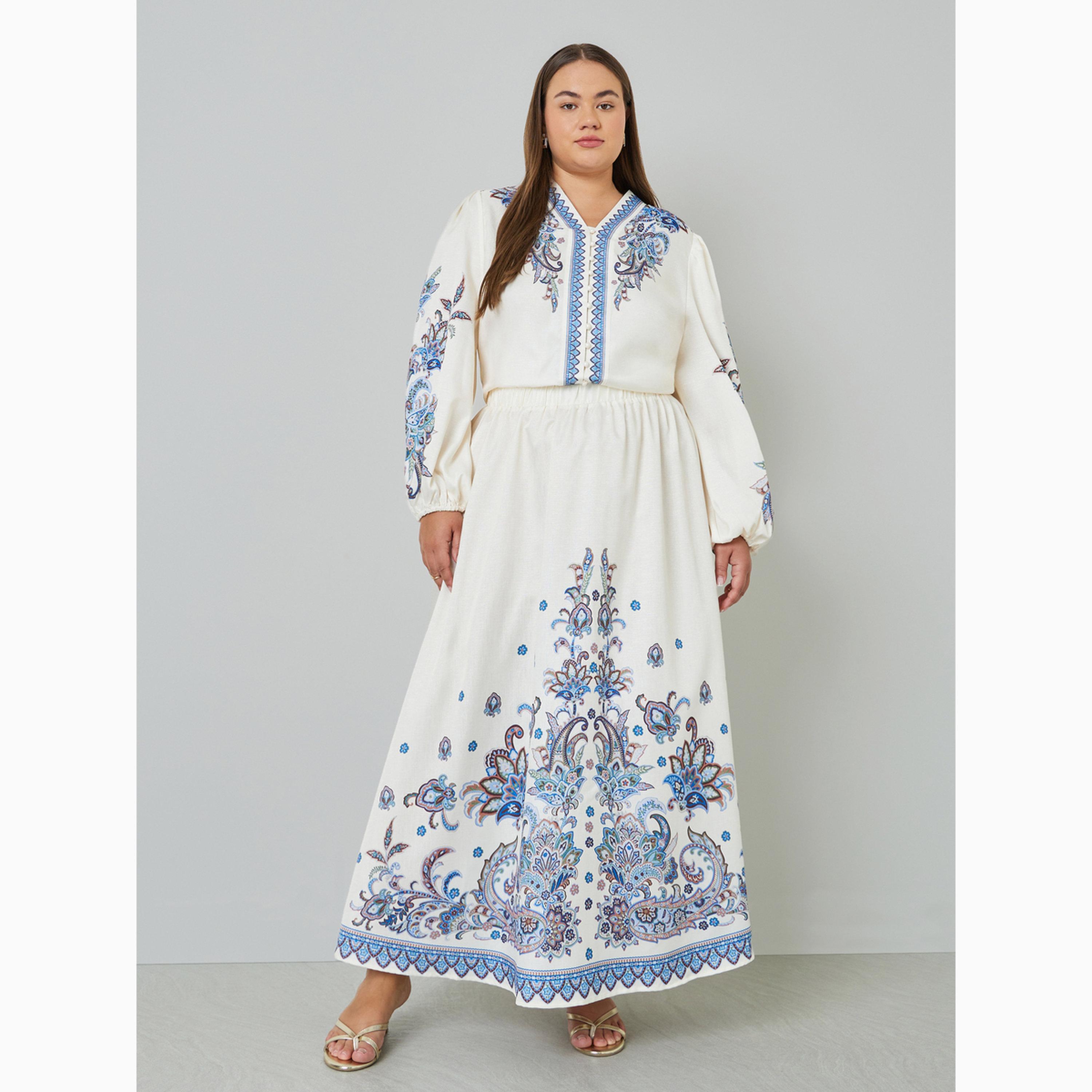 Styli Plus Size Floral Print Maxi Skirt-women-clothing-bottoms-skirts-image-2