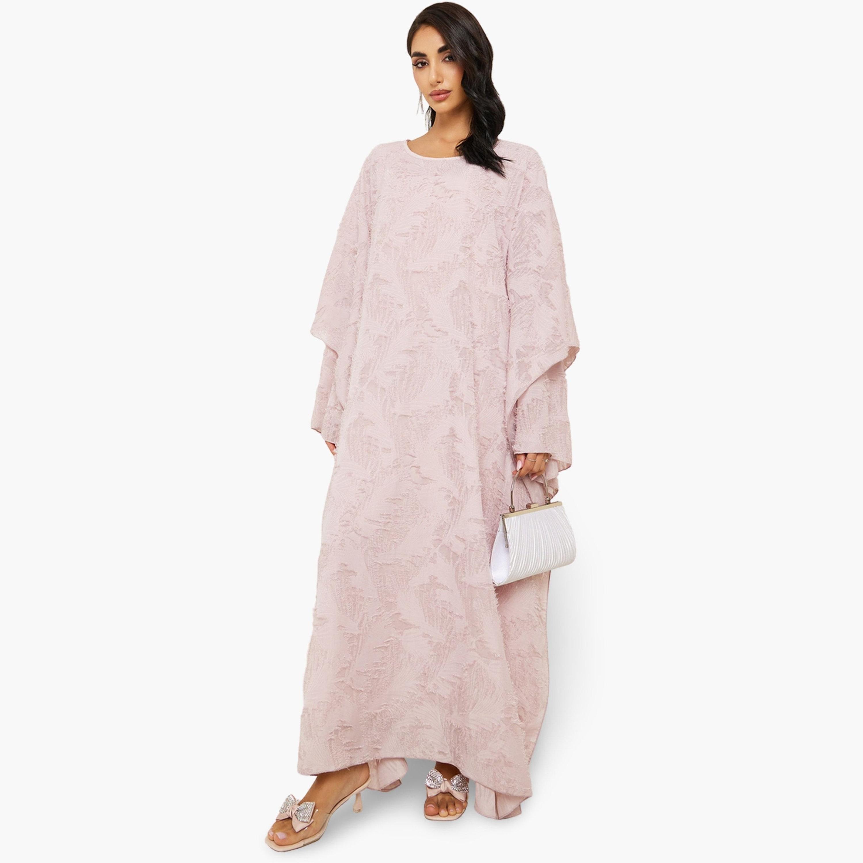 قفطان طويل بقماش بارز-women-arabicclothing-kaftan-image-1