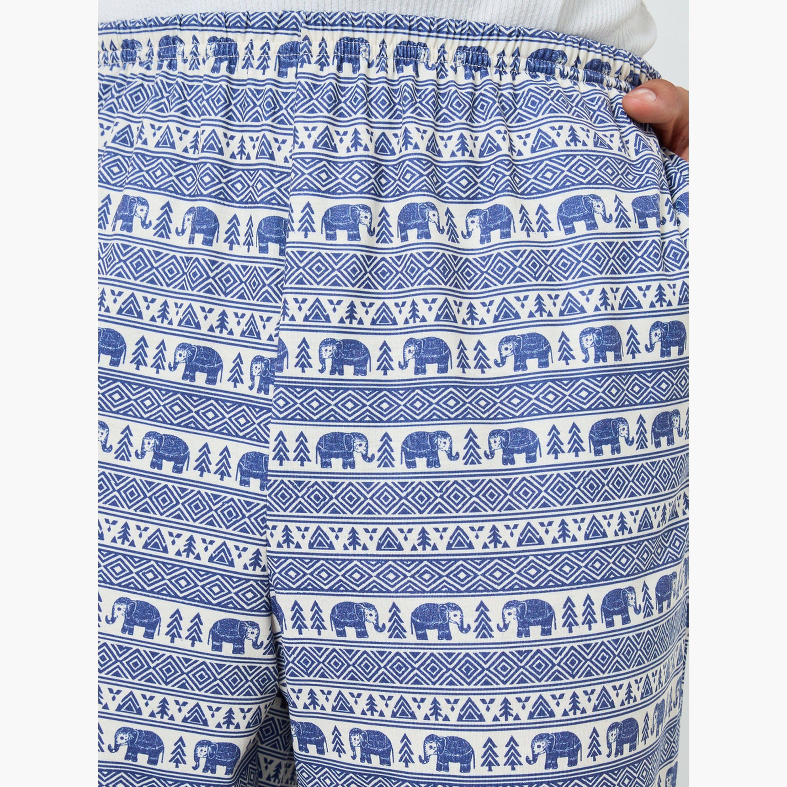 بنطال بيجاما مطبع بالكامل مع قصة مريحة-men-clothing-nightwear-pyjamaandshorts-image-3