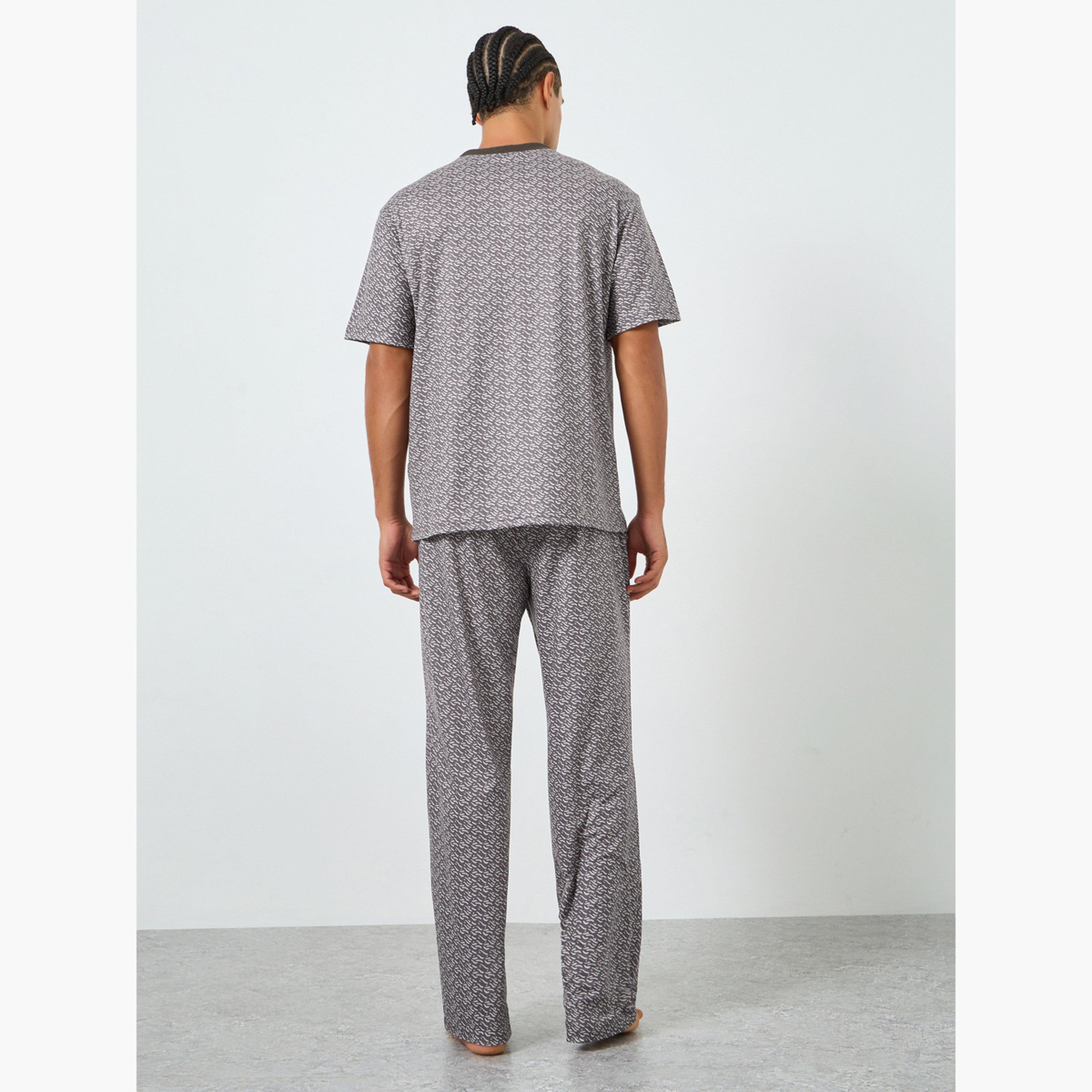 Styli Men Printed Short Sleeve T-Shirt and Pyjama Set-men-clothing-nightwear-sets-image-5