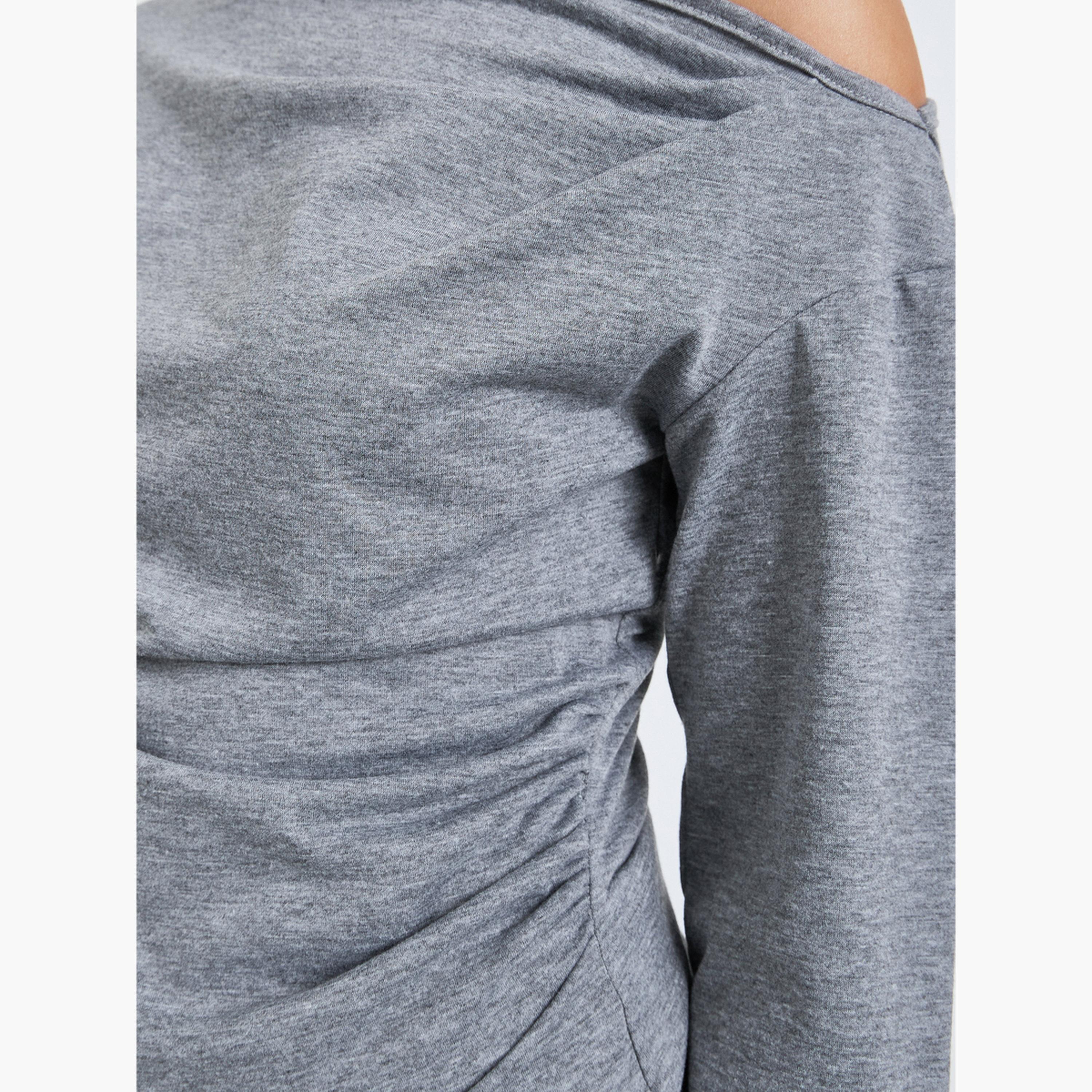 بلوزة بأكتاف مكشوفة وأكمام طويلة-women-clothing-tshirts-image-4