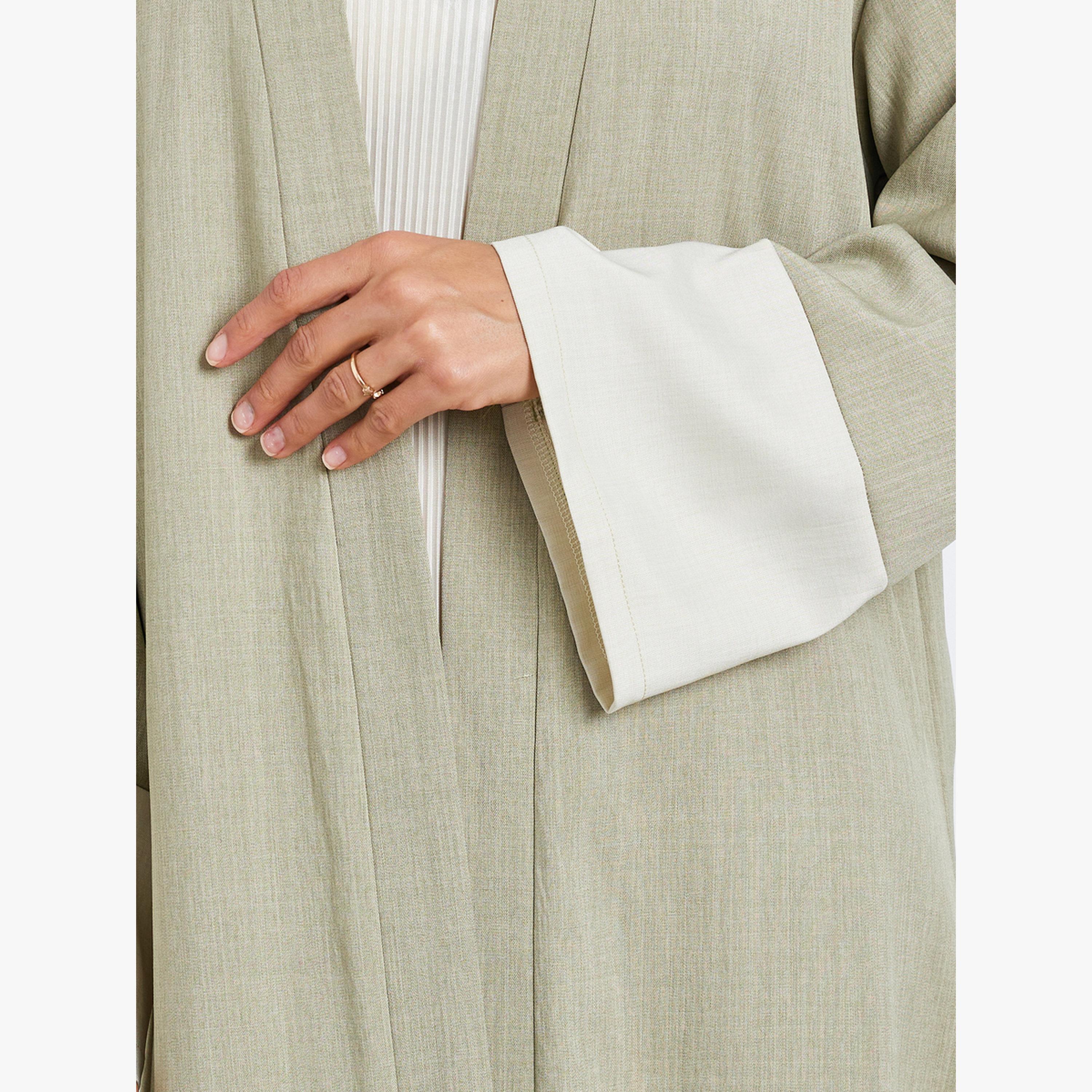 عباية بألوان متعددة وأطراف أكمام متباينة-women-arabicclothing-abayas-image-4