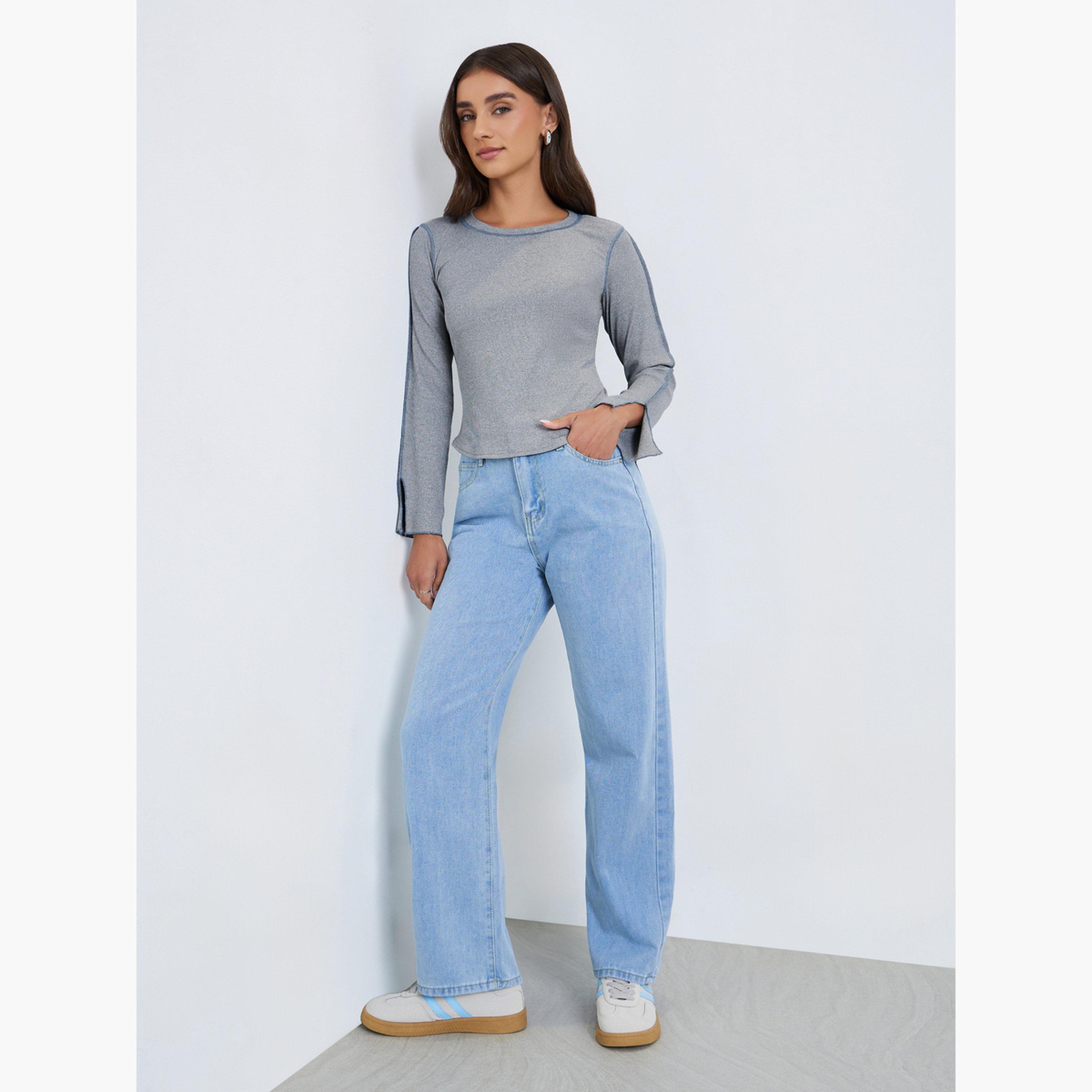 تيشيرت بتفاصيل محبوكة ودرزات علوية-women-clothing-tshirts-image-2