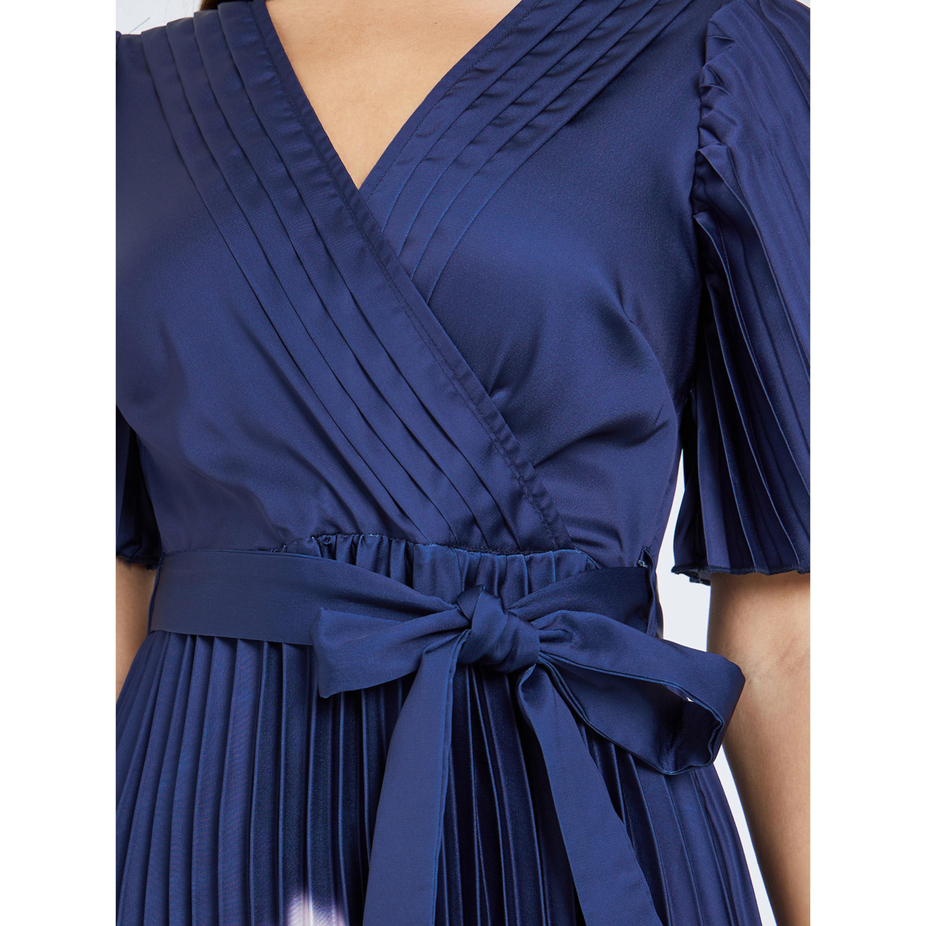Styli Women Navy Blue Floral Pleated Wrap Midi Dress-women-clothing-dresses-image-5