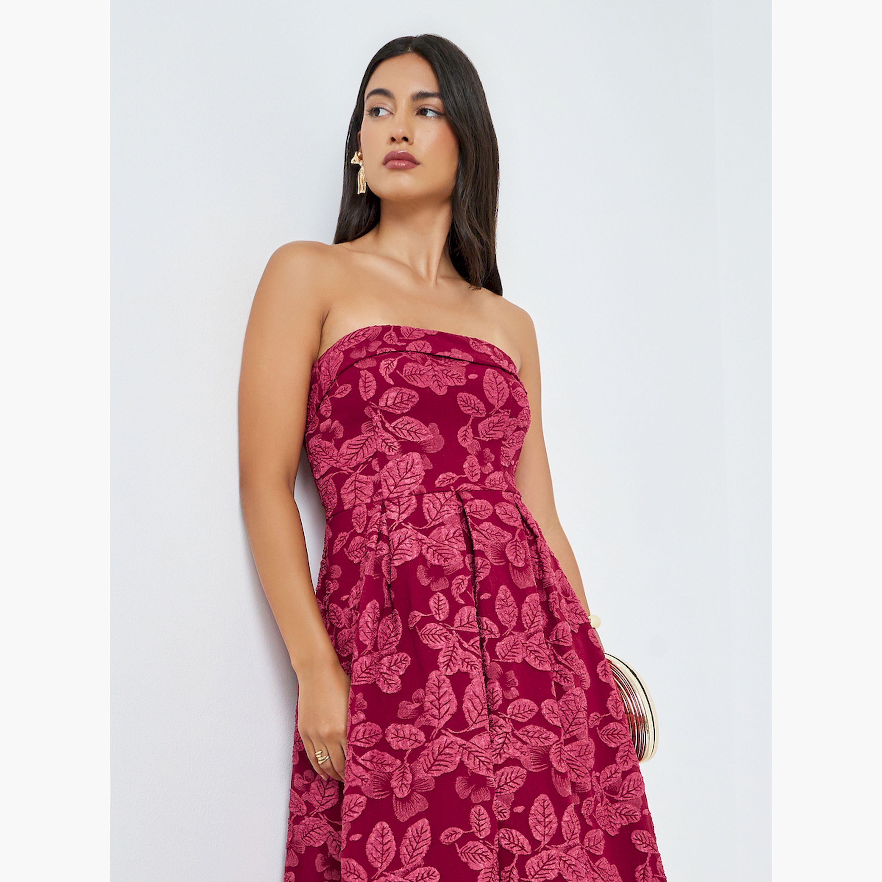 فستان ماكسي جاكارد بحافة واسعة بدون أكمام-women-clothing-dresses-image-3