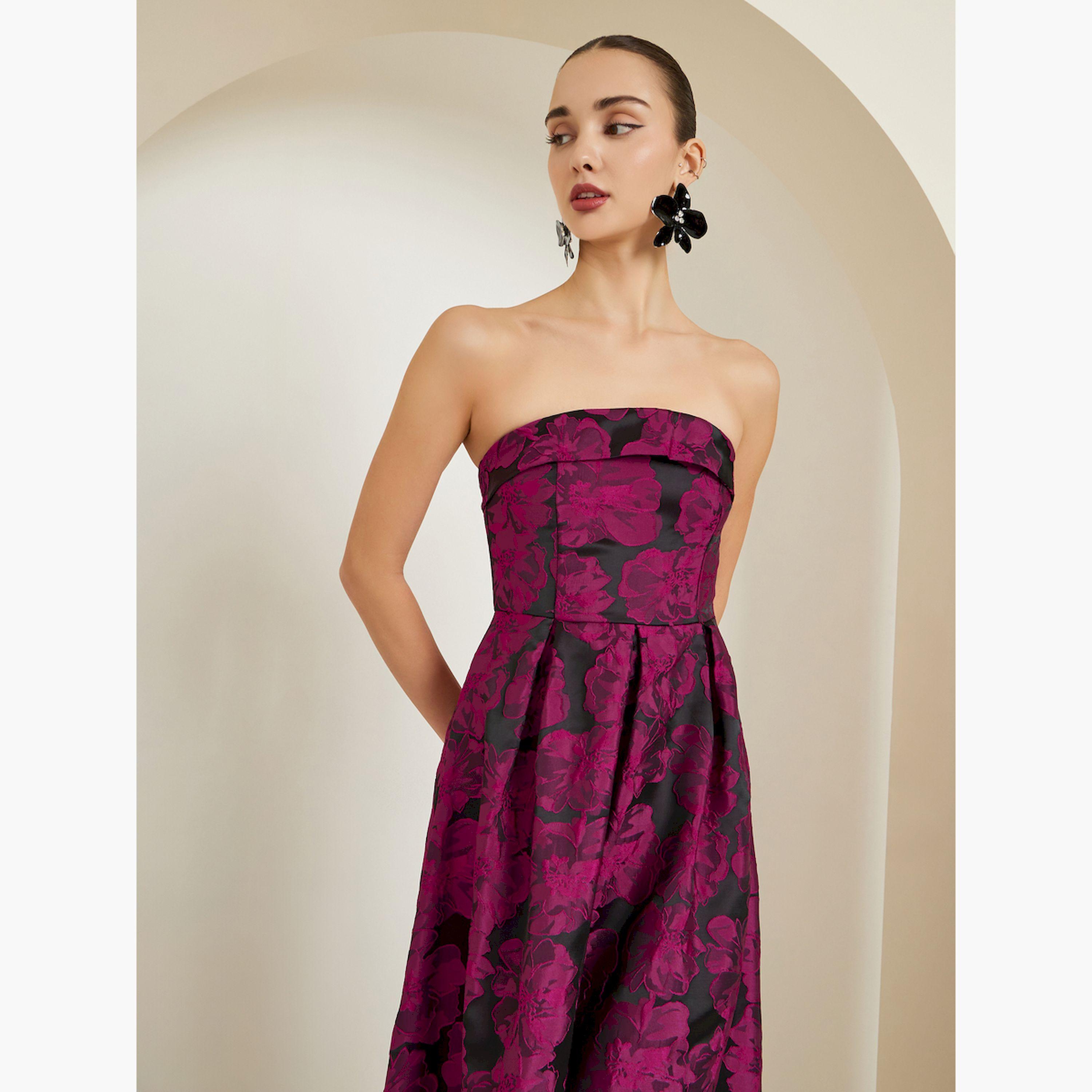 Styli Red Burgundy Sleeveless A-Line Maxi Dress-women-clothing-dresses-image-2