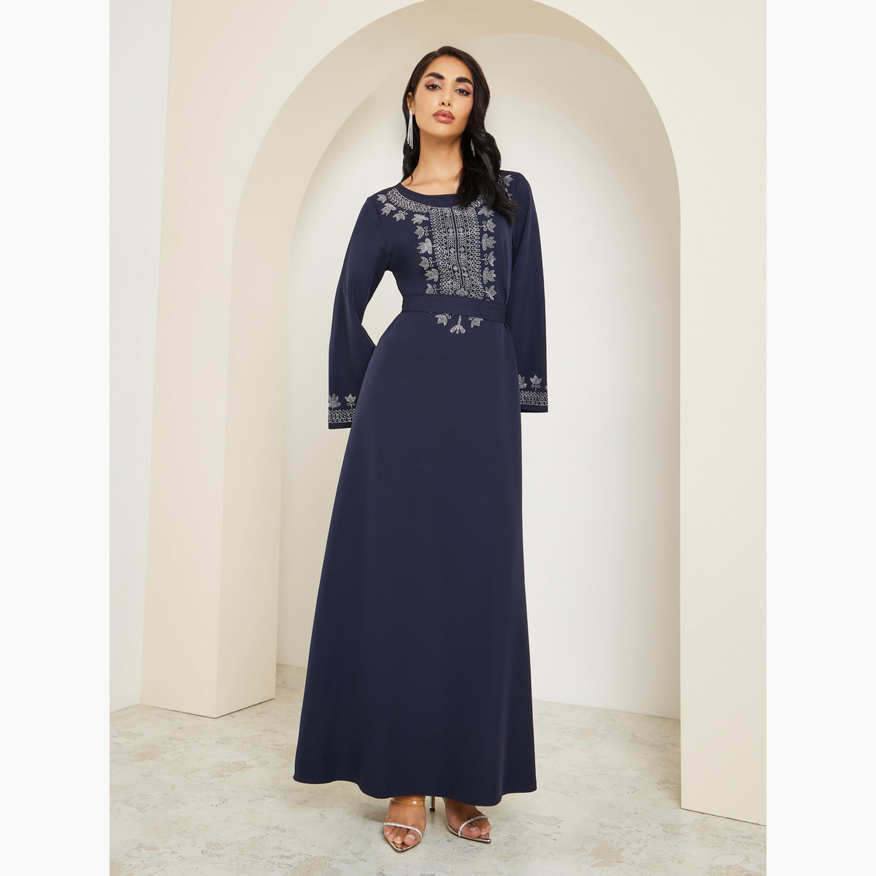 Amirah X Styli Women Embroidered Round Neck Jalabiya-women-arabicclothing-jalabiyas-image-3