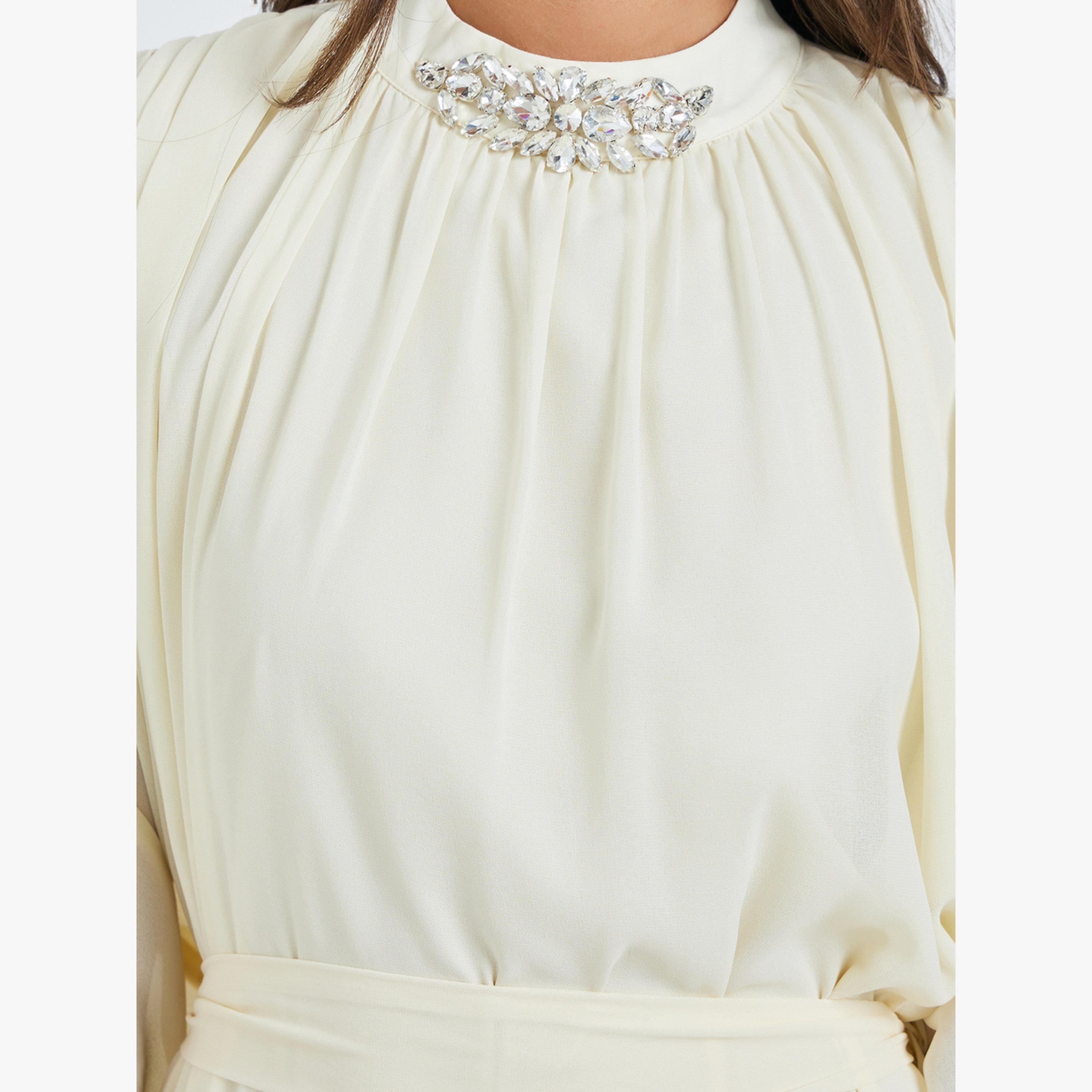 قفطان طويل بأكمام كيب وتفاصيل على الياقة-women-clothing-dresses-image-5