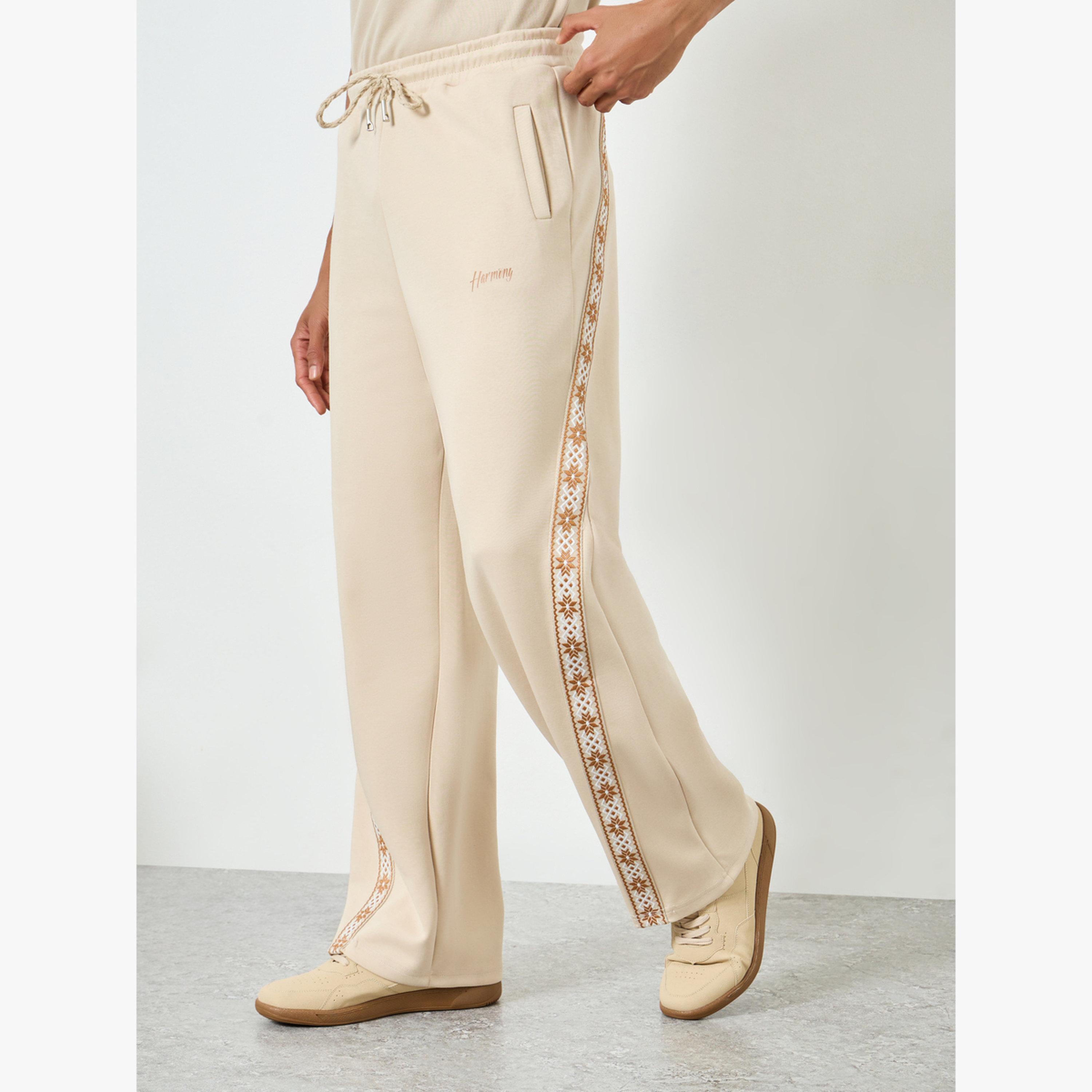 جوغر واسع بطبعة وشريط جانبي-men-clothing-bottoms-joggers-image-3