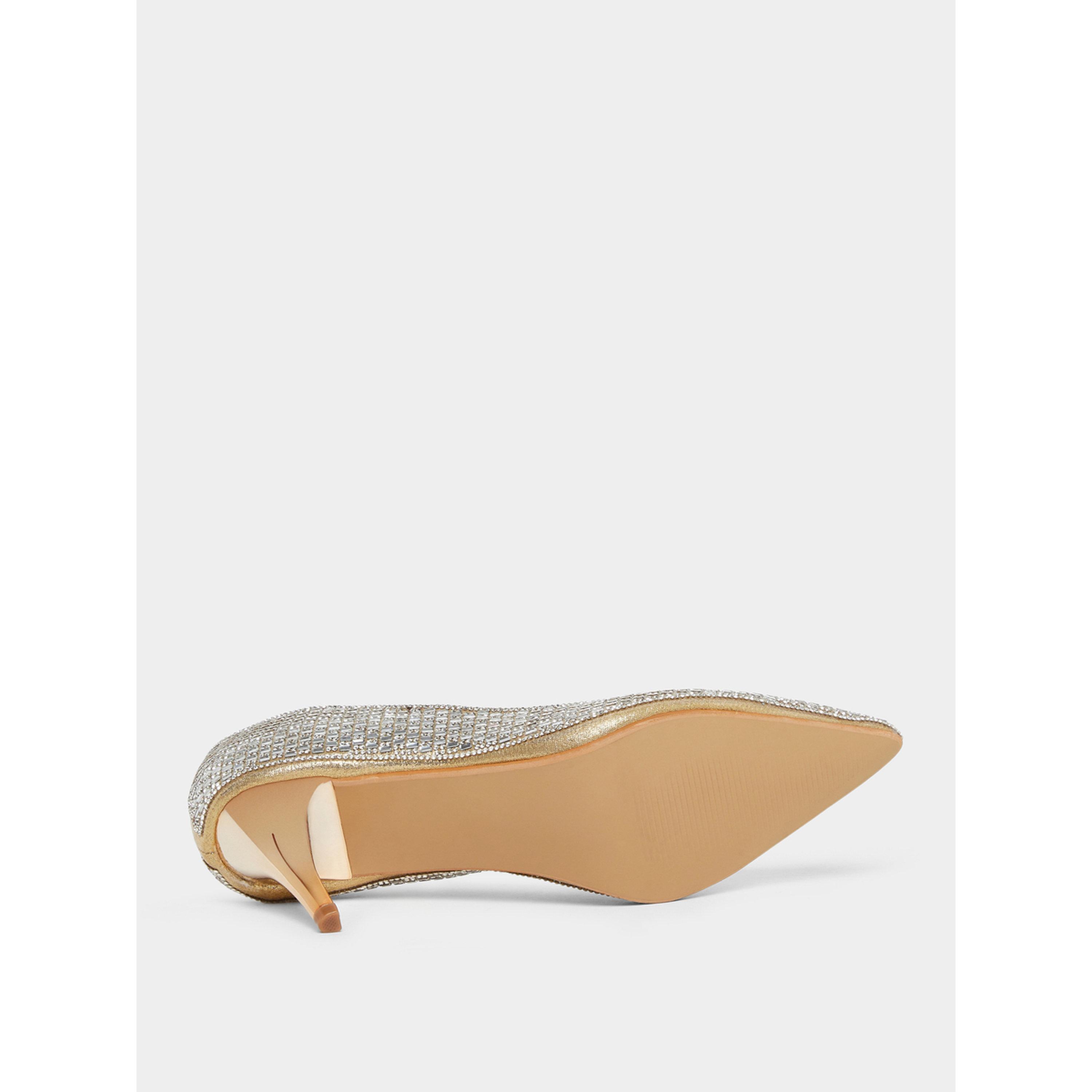 حذاء كورت بمقدمة مدببة ومزين-women-shoes-heels-image-5