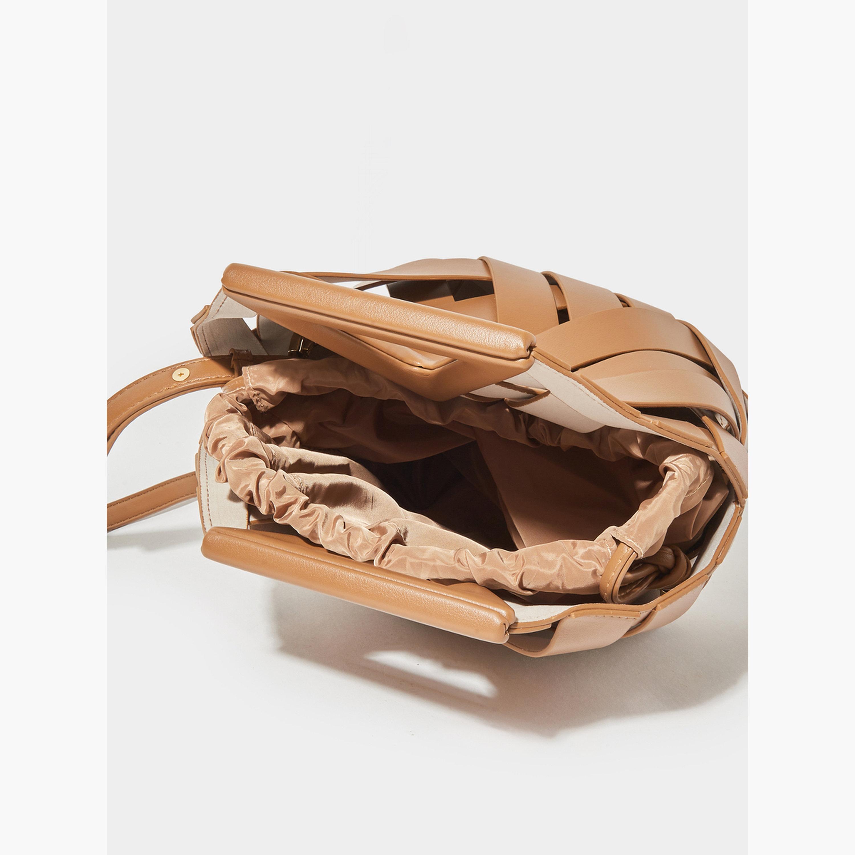 ستايلي - شنطة يد برباط من قماش منسوج بلون بني فاتح-women-bagsandwallets-handbags-image-6