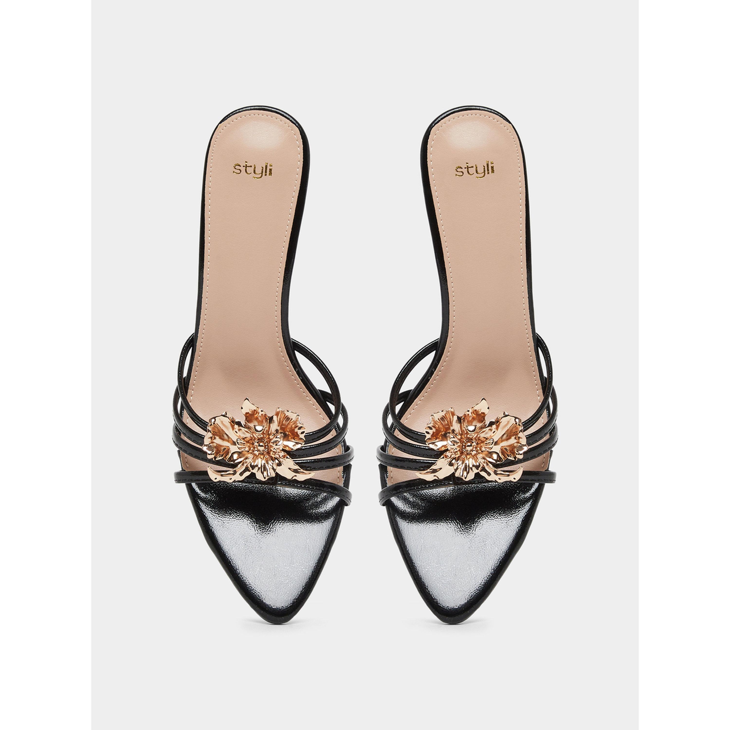 صندل بكعب عالي وتفاصيل أزهار-women-shoes-heels-image-3